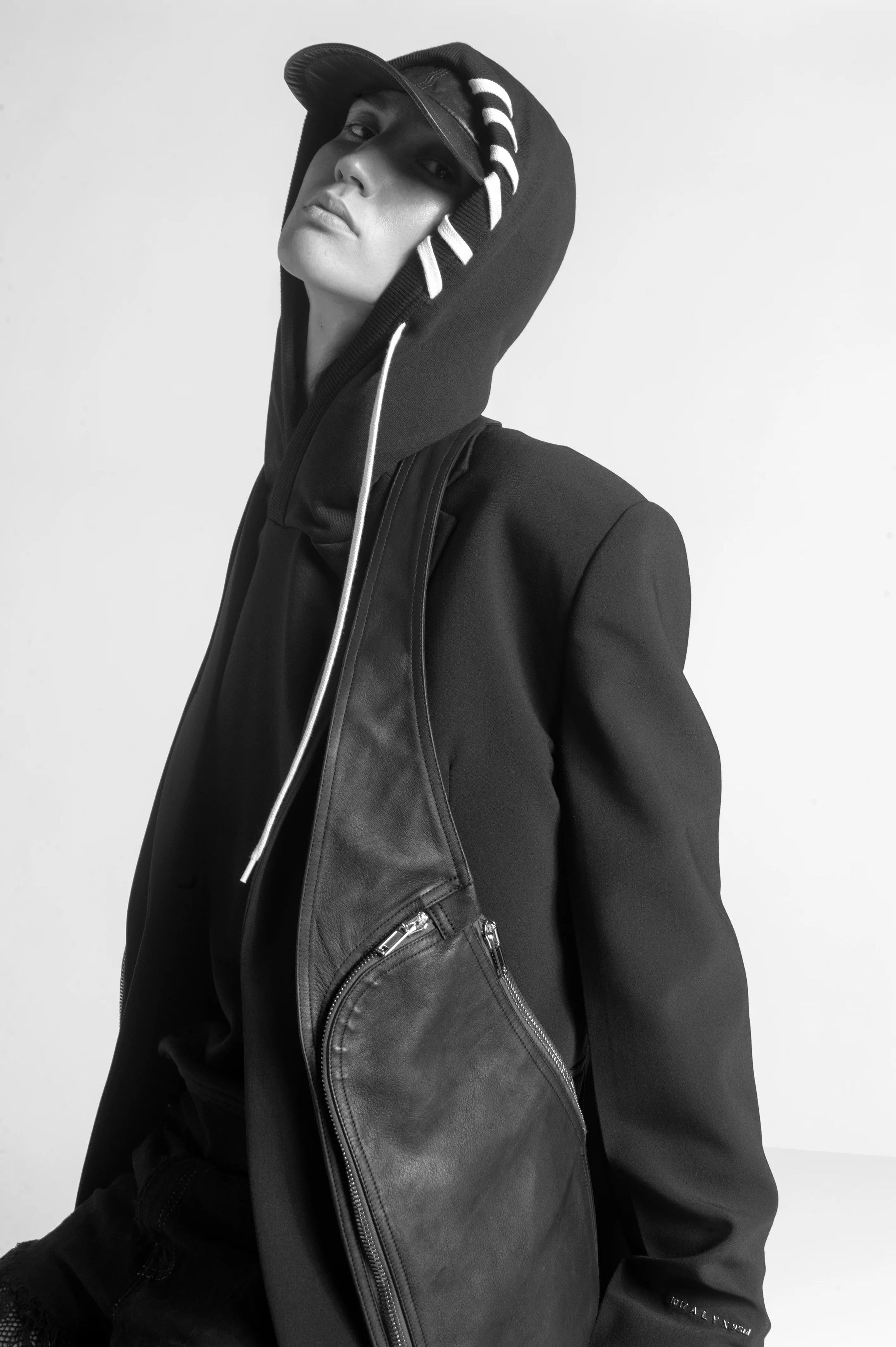 トップス RICK OWENS BAUHAUS VEST leather 48 Rick Owens Bauhaus Leather Vest | Black | FARFETCH