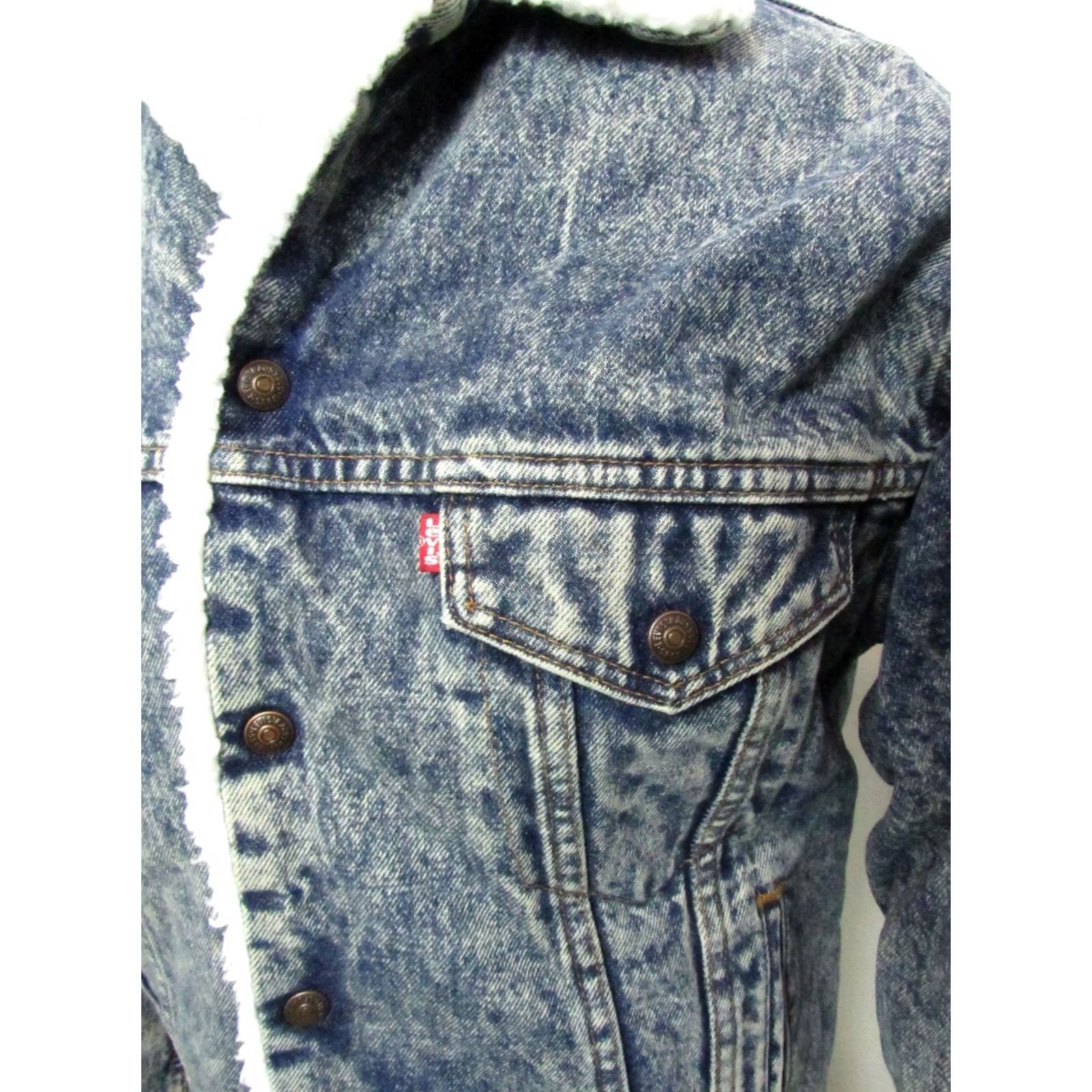 Levi's VINTAGE Levi's San Francisco Sherpa Denim Trucker Jacket USA Sz Small Size US S / EU 44-46 / 1 - 4 Thumbnail