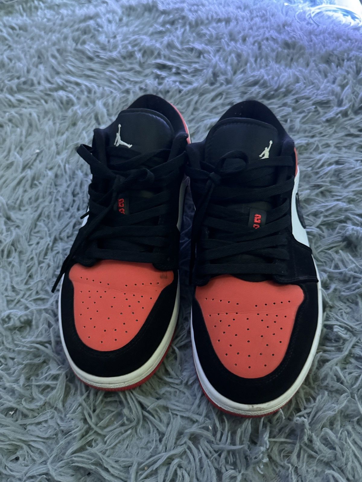 Jordan Brand jordan 1 low shattered backboard Size US 9 / EU 42 - 1 Thumbnail