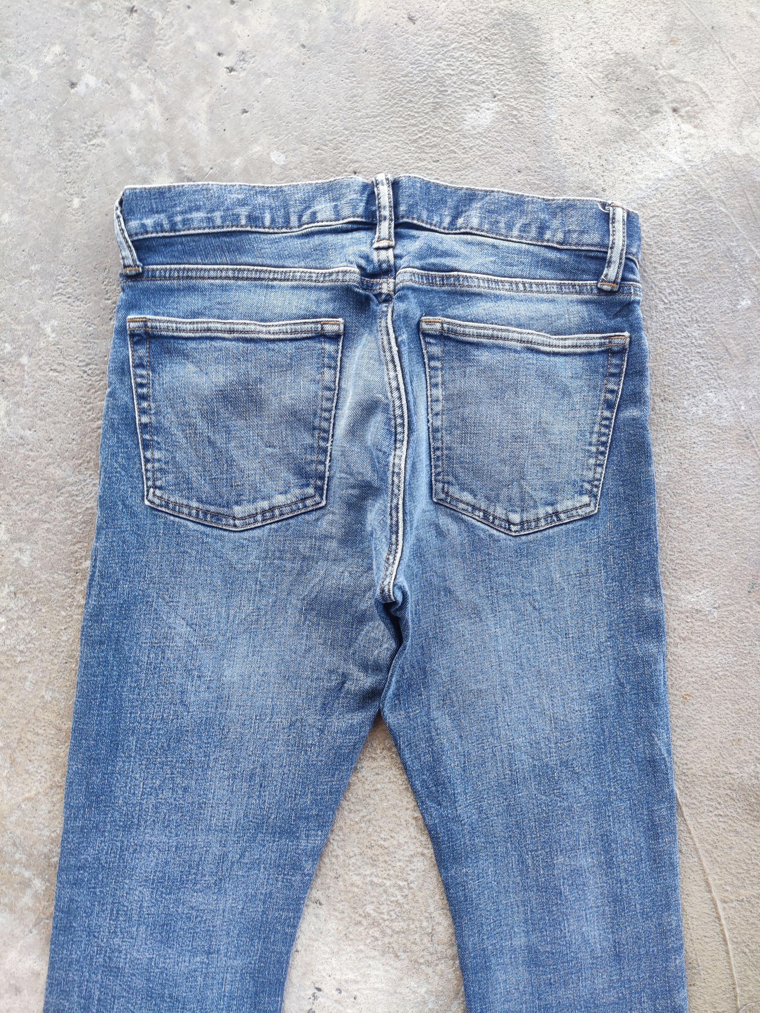 Gap Vintage GAP Slim Distress Faded Denim Pants Size US 31 - 9 Thumbnail