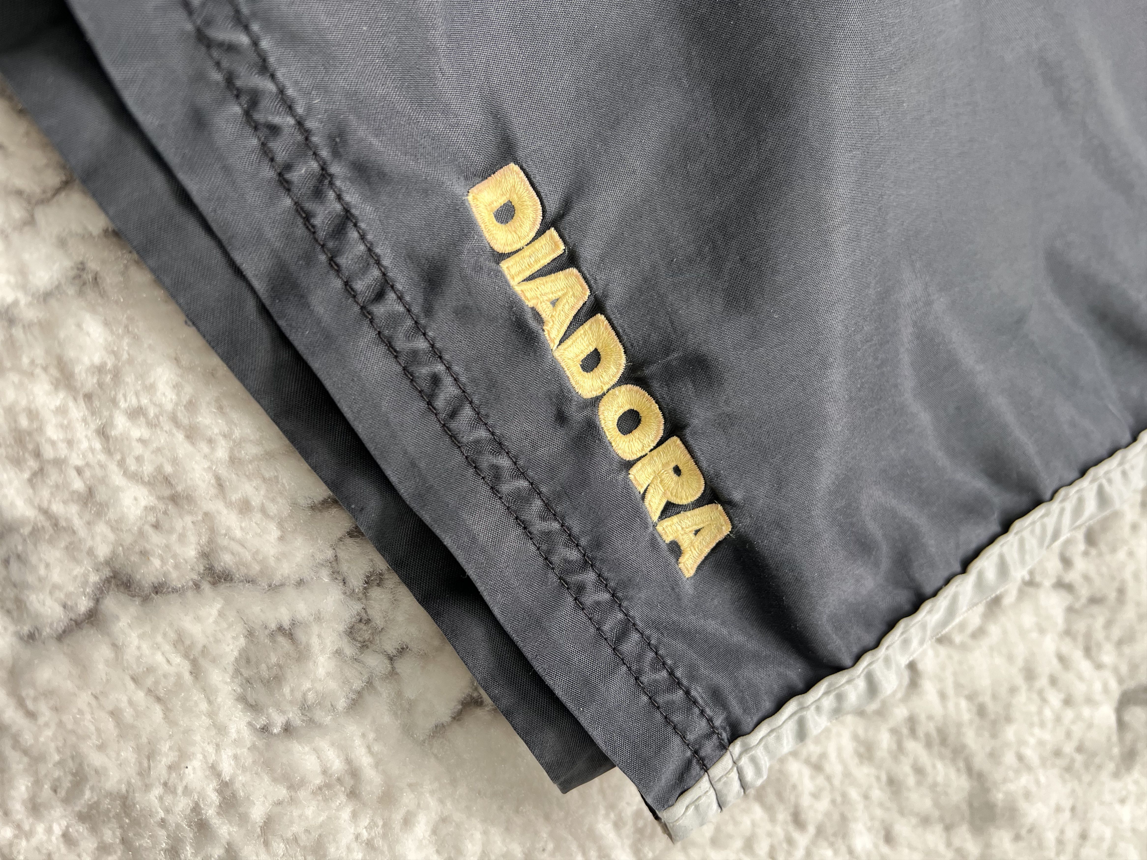 Diadora Vintage Diadora Sport Track Shorts Dark Grey Side Stripe L Size US 34 / EU 50 - 6 Thumbnail