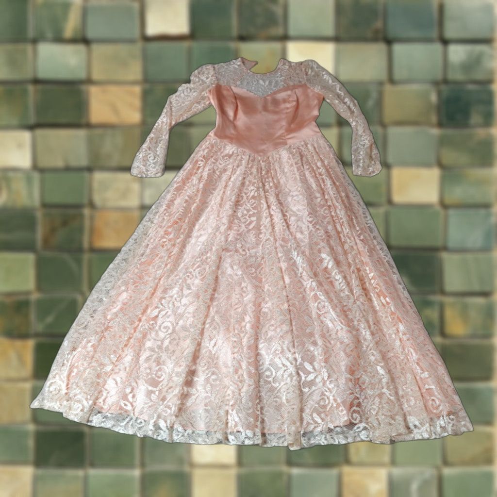 VINTAGE JC Penney Dress Youth Large Peach Lace Formal Gown Fairy 26 Inch 80s