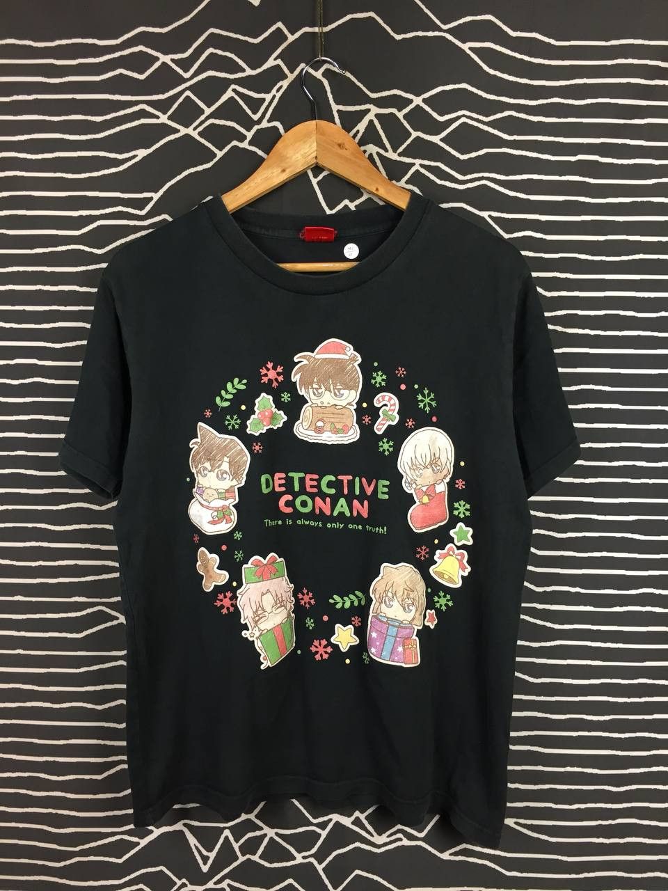 Anime Detective Conan Christmas Wreath Anime Manga Tee Size US M / EU 48-50 / 2 - 1 Thumbnail