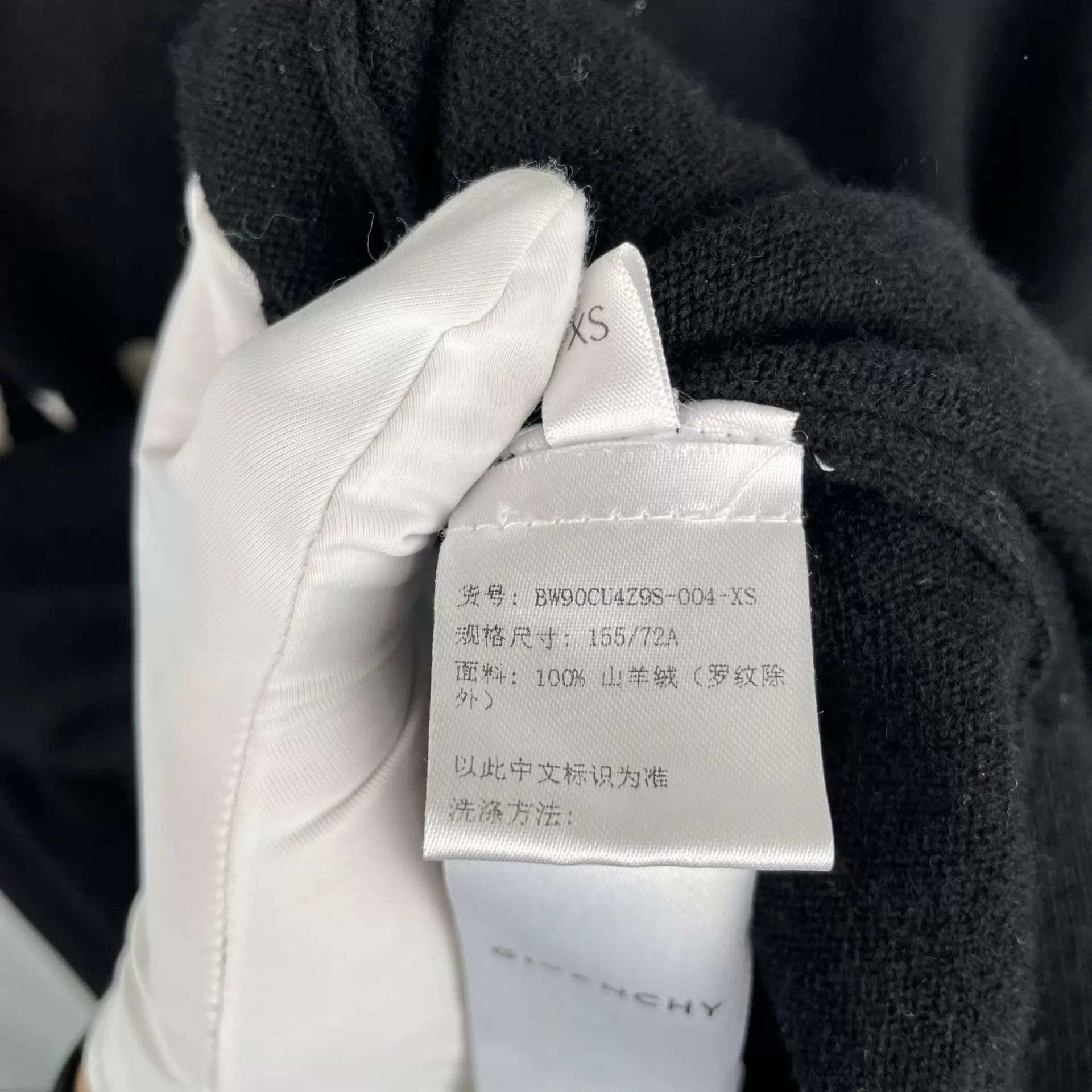 Givenchy Givenchy cashmere sweatshirt XS 260408SXH7J08 Size US XS / EU 42 / 0 - 6 Thumbnail