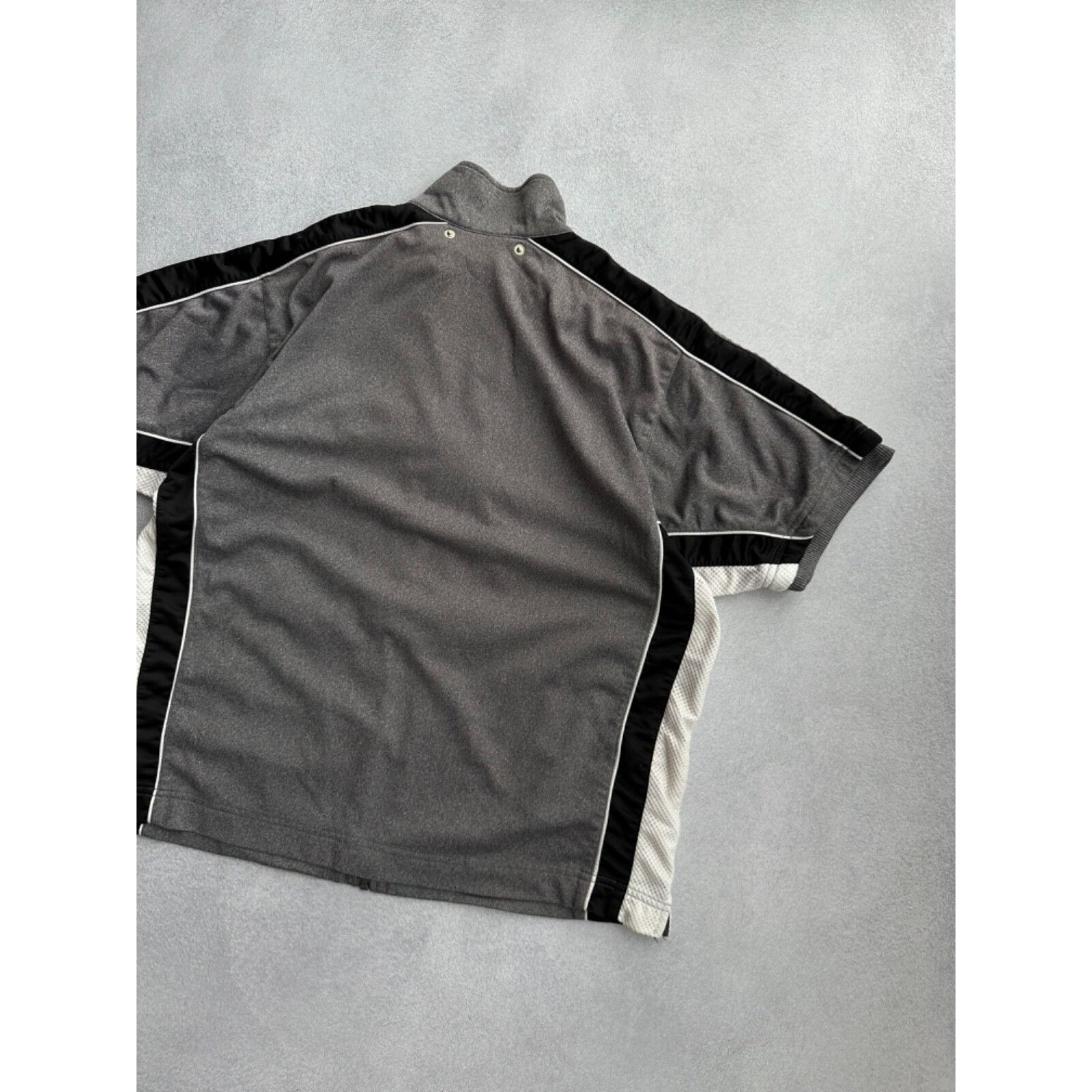 Adidas VTG Adidas Zip Overshirt Tee Size US S / EU 44-46 / 1 - 8 Thumbnail