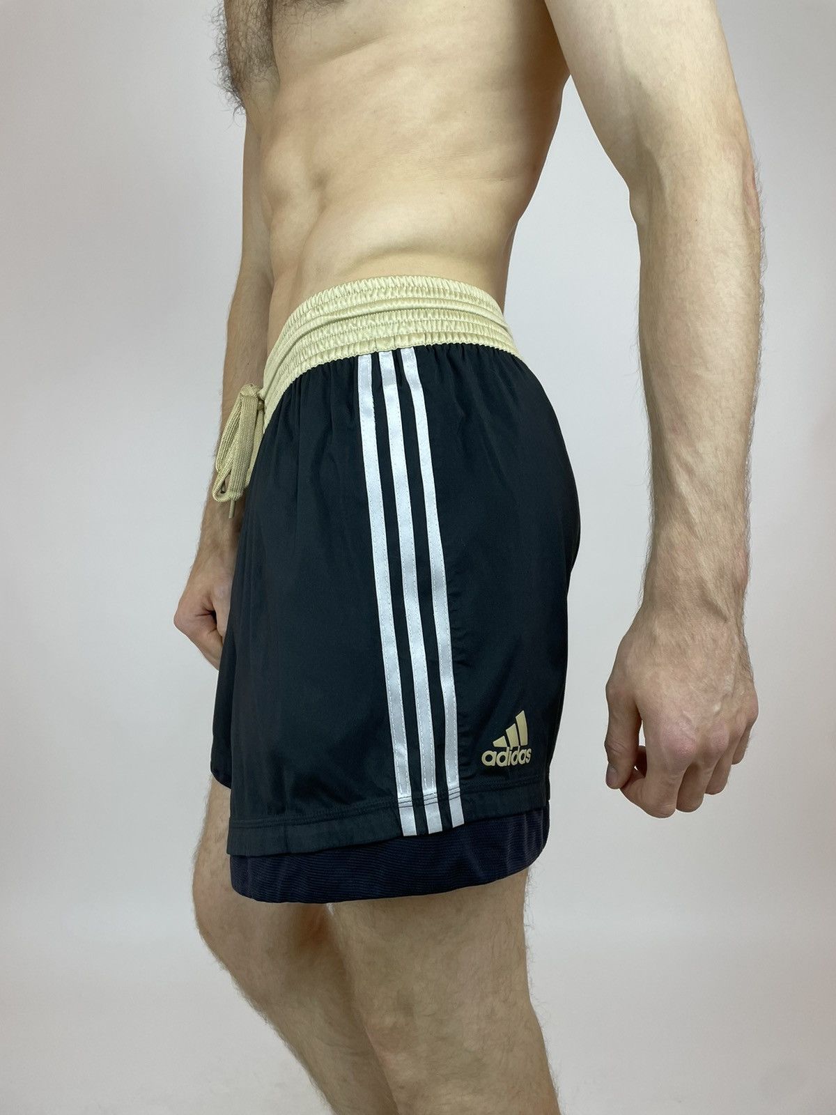 Adidas Adidas DEUTSCHER FUSSBALL BUND Soccers Shorts Mens size L Size US 32 / EU 48 - 6 Thumbnail