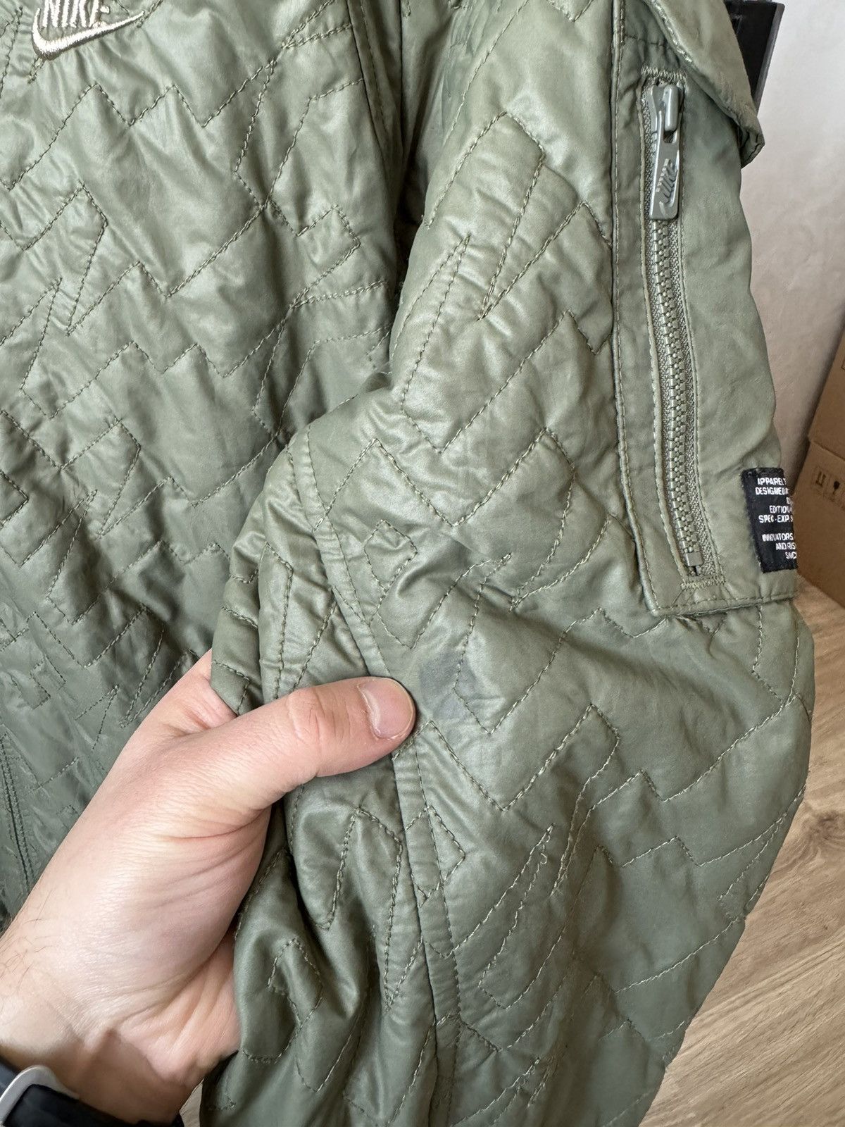 Vintage Vintage Y2K Nike Khaki Military Quilted Light Jacket Size US L / EU 52-54 / 3 - 5 Thumbnail