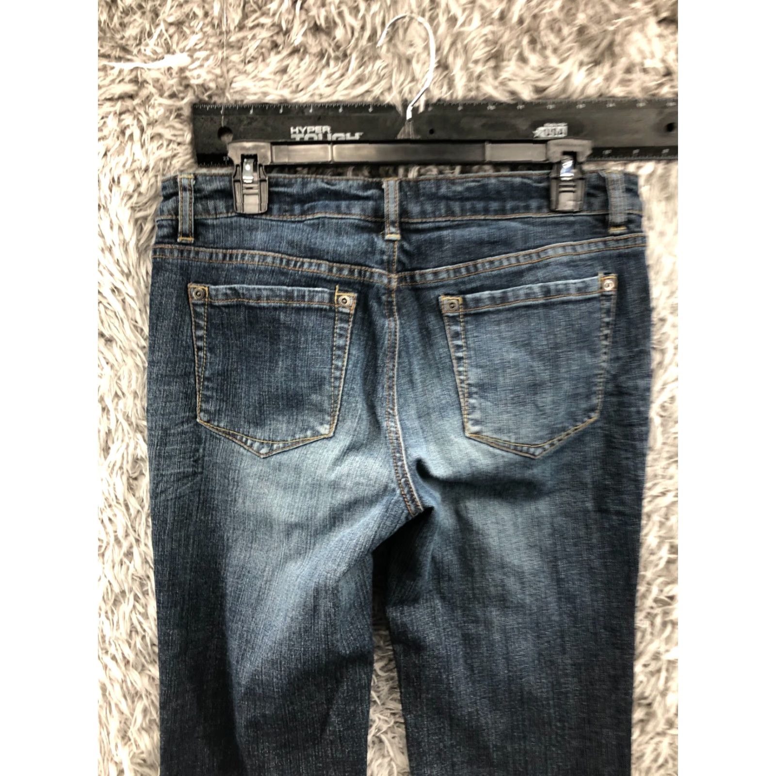 Vintage Axcess Stretch Modern Skinny Jeans Size 8 Womens Medium Wash Blue Jeans Axcess Womens Regular Fit 5-Pocket Denim Mid Rise Stretch Blue 31in Inseam Size 30" / US 8 / IT 44 - 6 Thumbnail
