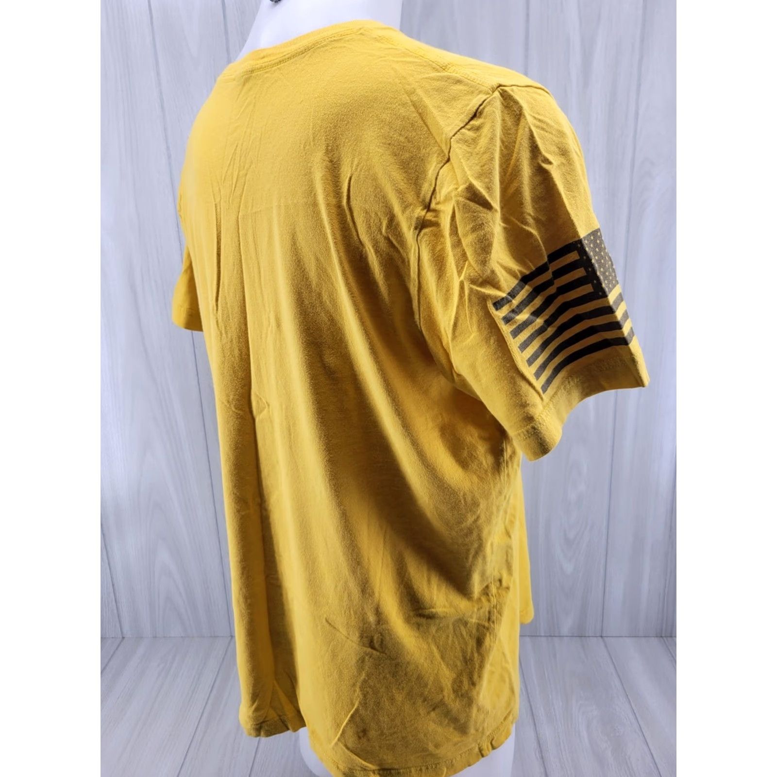 Vintage Grunt Style Club Shirt Adult 2XL Yellow Don't Tread On Me Shirt Mens 2XL Yellow Size US XXL / EU 58 / 5 - 5 Thumbnail