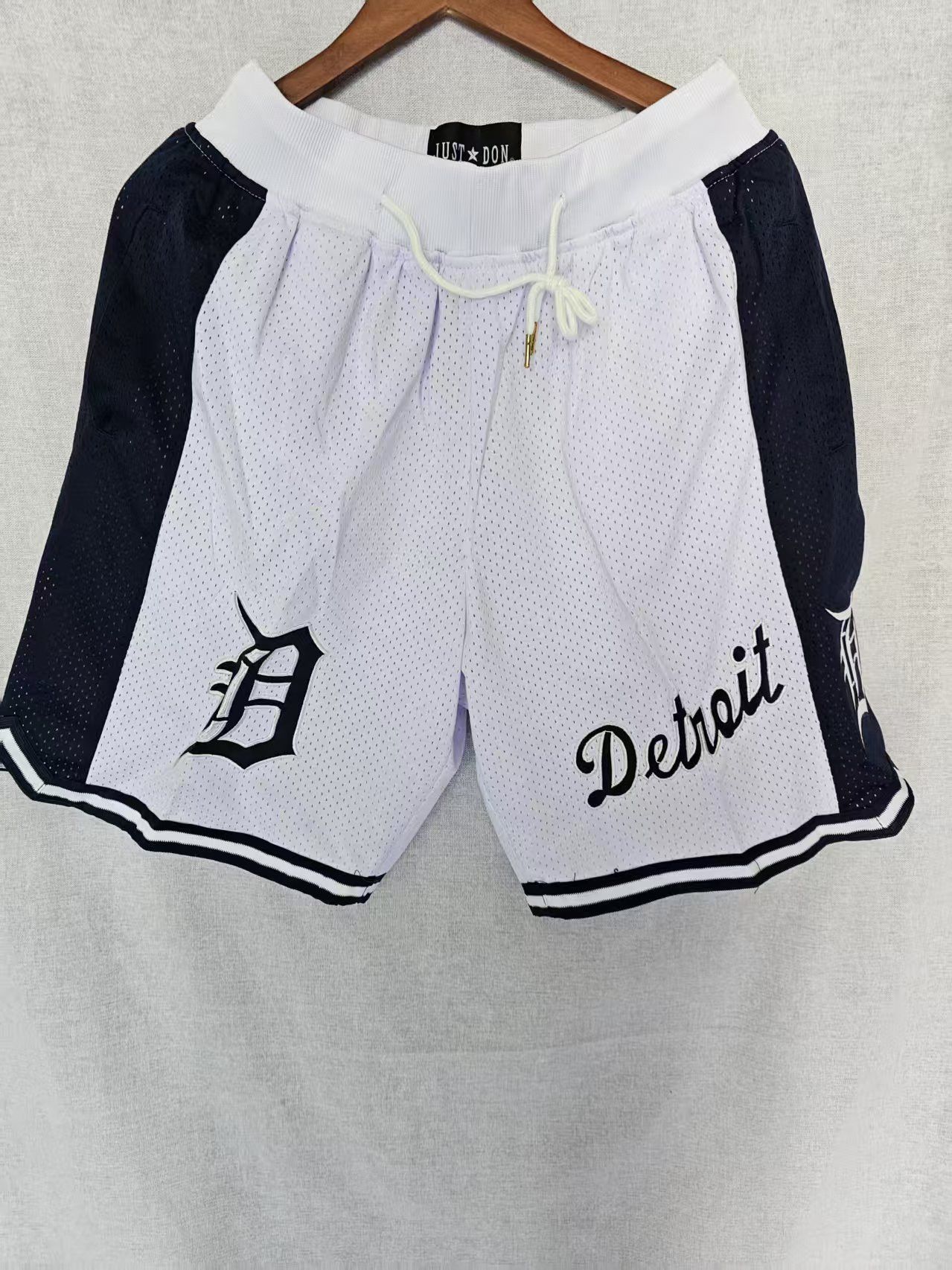 MLB Detroit Tigers Short Pocket White M Size Size US 32 / EU 48 - 1 Thumbnail