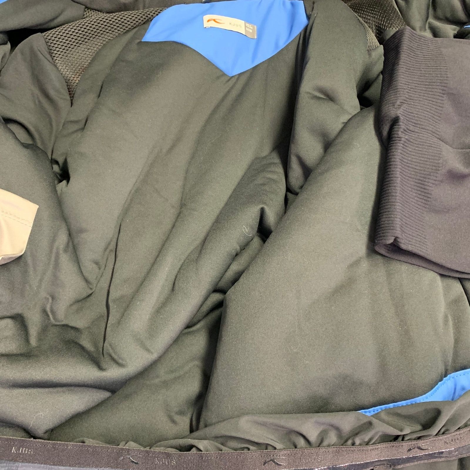 KJUS KJUS Size M Freelite Blue Chevron Polyester Ski Jacket Size US M / EU 48-50 / 2 - 7 Thumbnail