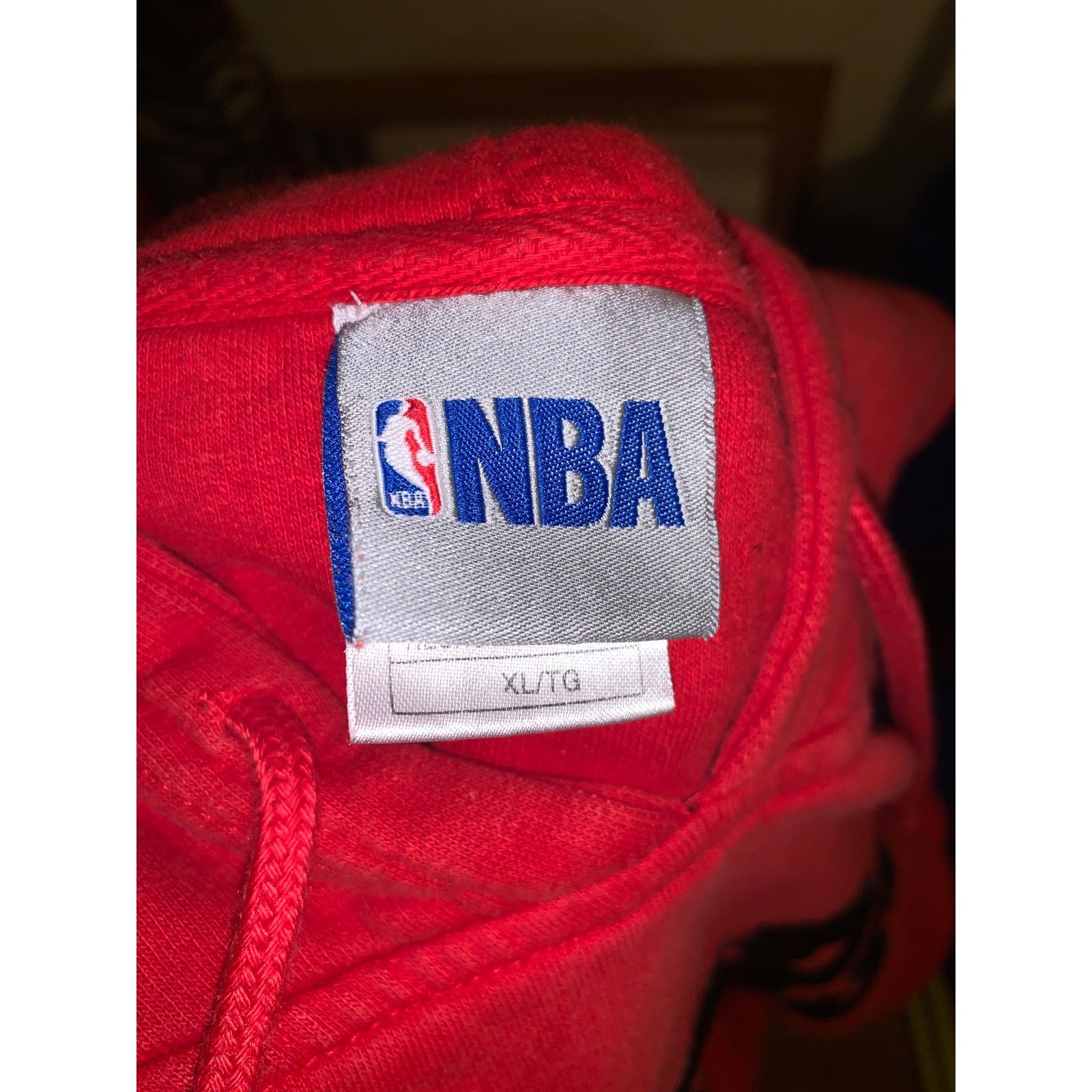 NBA Philadelphia 76ers Hoodie XL Red Official NBA Sweatshirt Size US XL / EU 56 / 4 - 8 Thumbnail