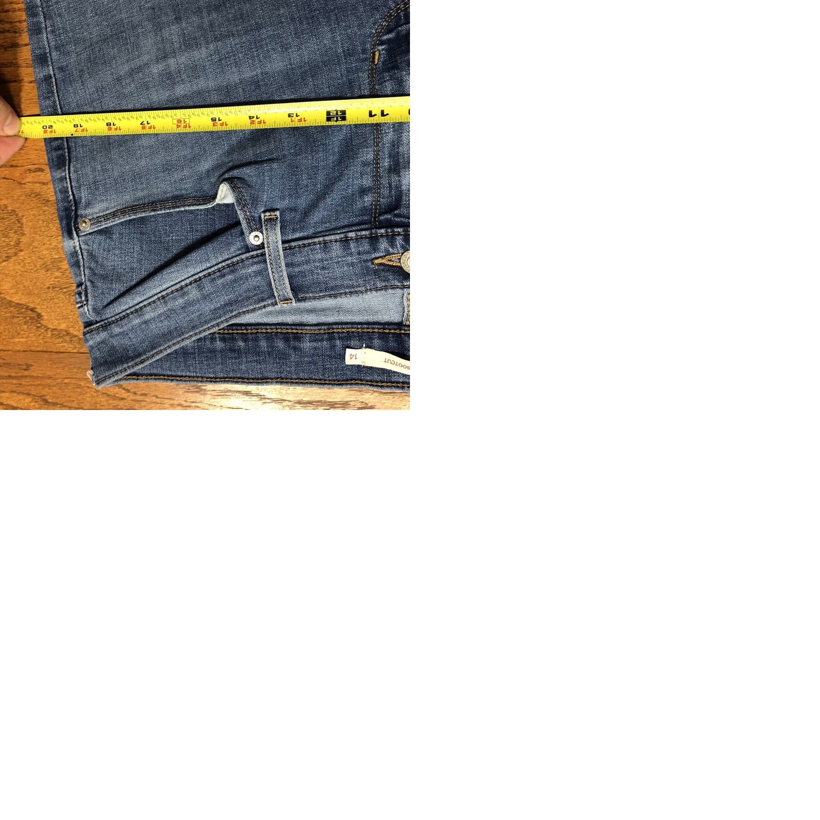 Levi's Levi's Jeans Womens Tag 14 x 32 Inseam Bootcut Medium Blue Denim Classic Size 36" / US 14 / IT 50 - 9 Thumbnail