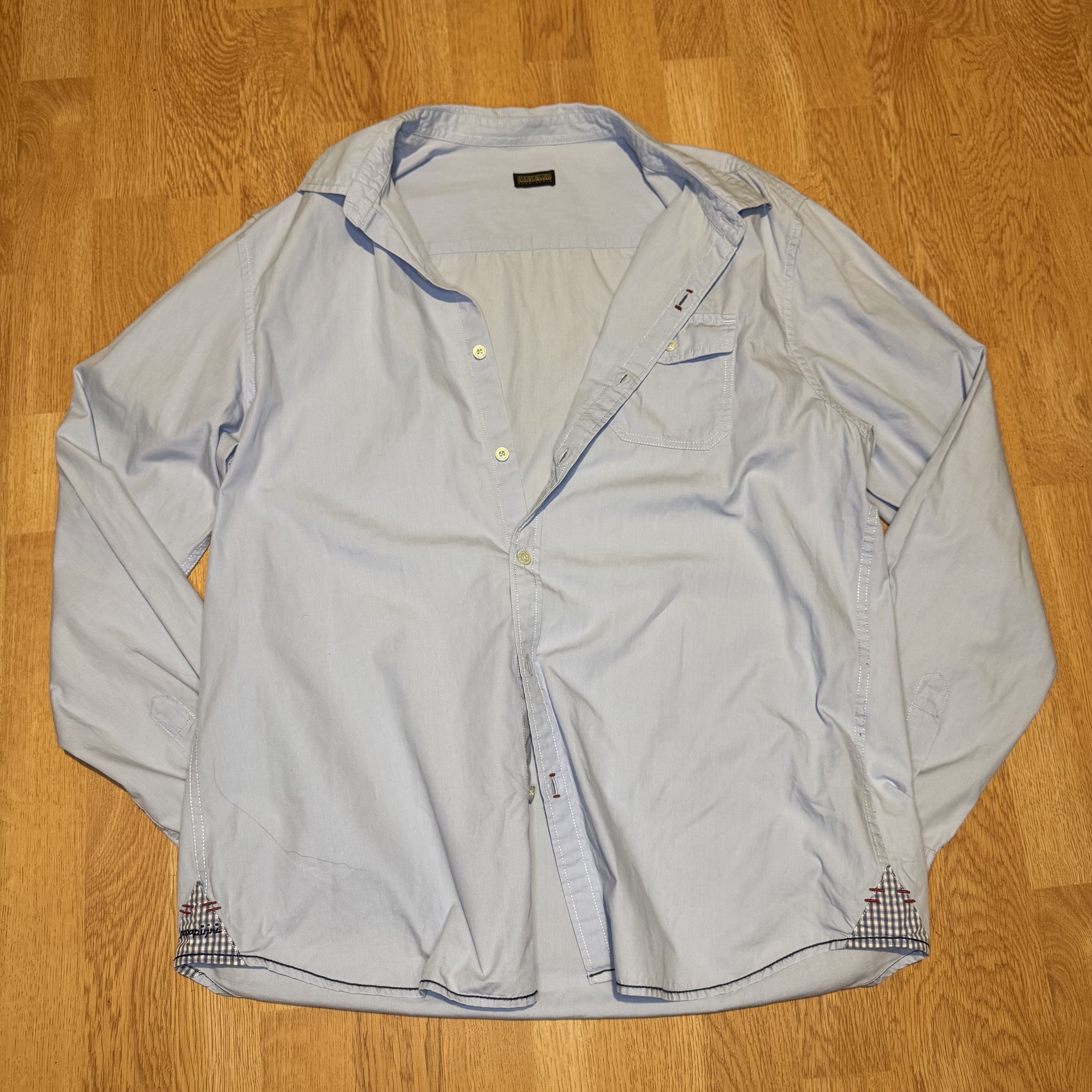 Napapijri Napapijri Geographic Light Blue Shirt XXL Norway Flag Patch Size US XXL / EU 58 / 5 - 1 Thumbnail