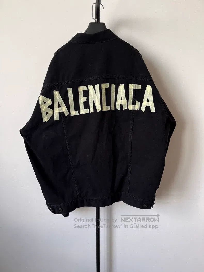 Balenciaga Balenciaga Letter Logo Printed Single-Breasted Long Sleeve Size US S / EU 44-46 / 1 - 2 Thumbnail