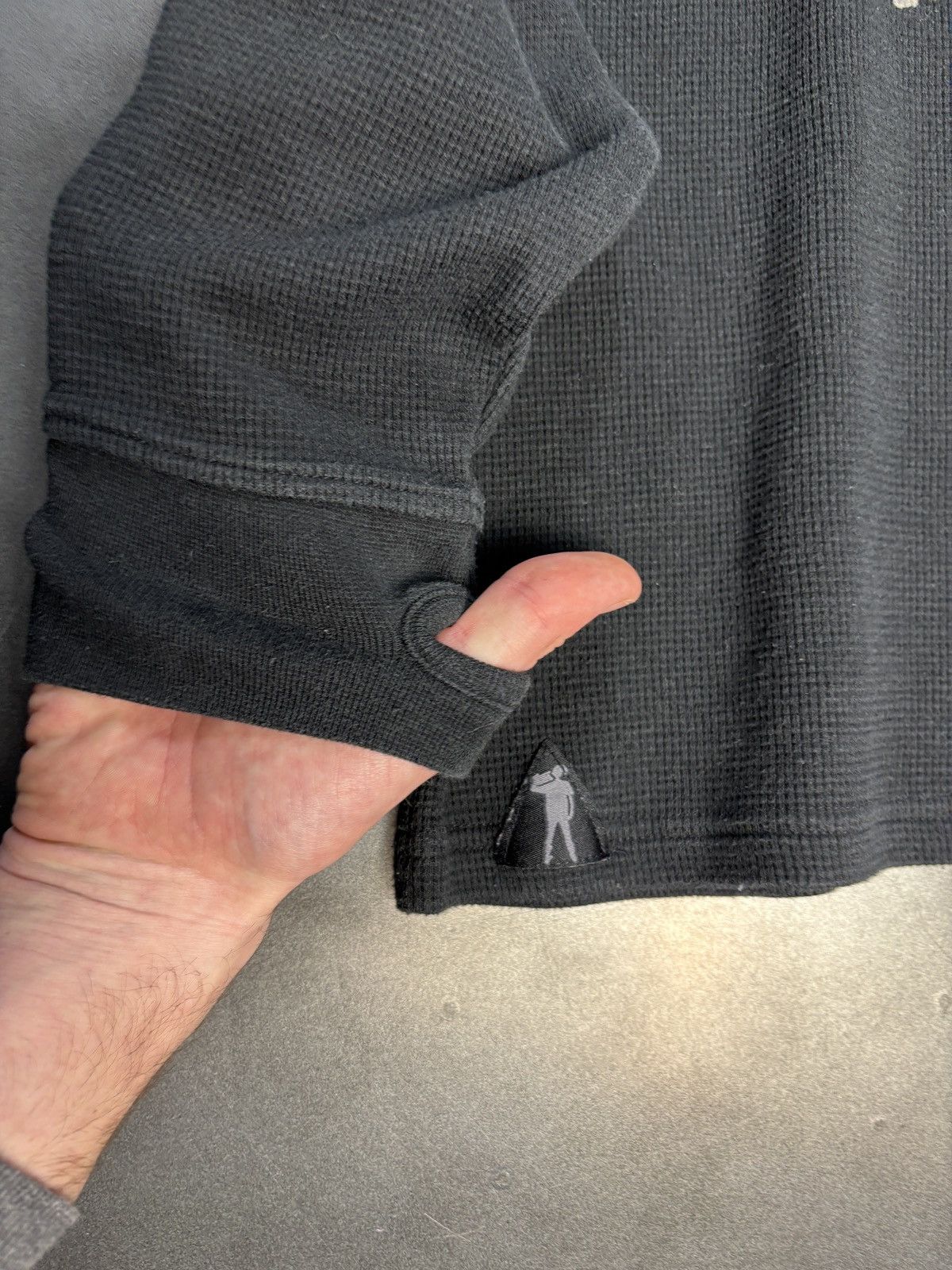 JCPenney Y2K RS by Ryan Sheckler Waffle Thermal ALP 2000s Thumb Hole Size US M / EU 48-50 / 2 - 3 Thumbnail