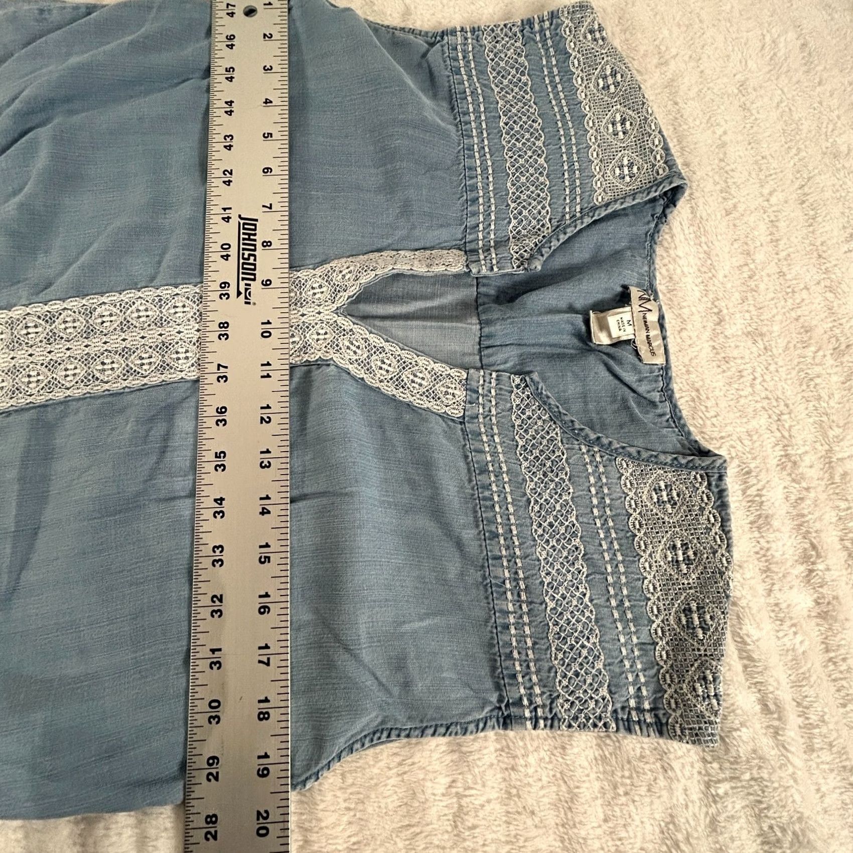 Neiman Marcus Neiman Marcus Womens Sleeveless Embroidered Shift Mini Dress Chambray Sz Medium Size M / US 6-8 / IT 42-44 - 6 Thumbnail