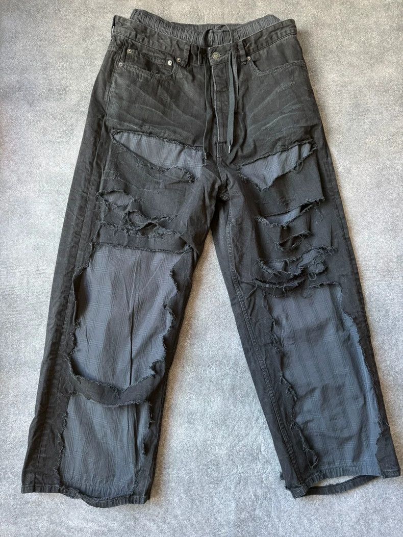 Balenciaga Balenciaga size XS Fake two-piece stitching trousers destr Size US 27 - 1 Thumbnail