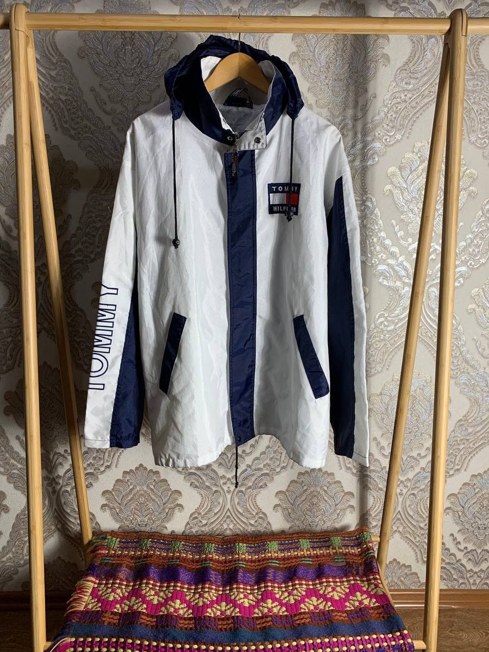 Tommy Hilfiger × Vintage VERY RARE TOMMY HILFIGER JEANS BIG LOGO VINTAGE Y2K 90s USA Size US XL / EU 56 / 4 - 1 Thumbnail