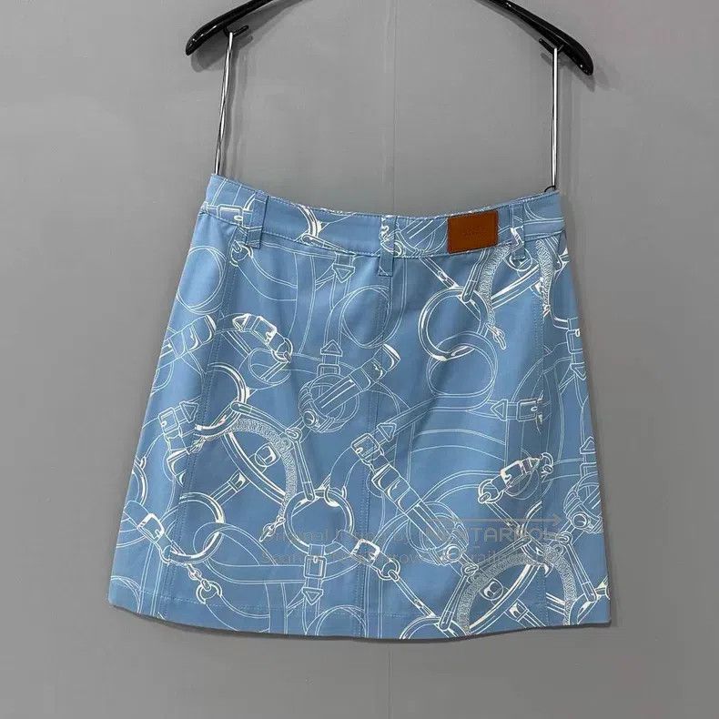 Hermes Hermes Printed Blue Denim Skirt Size 42" / US 20 - 4 Thumbnail