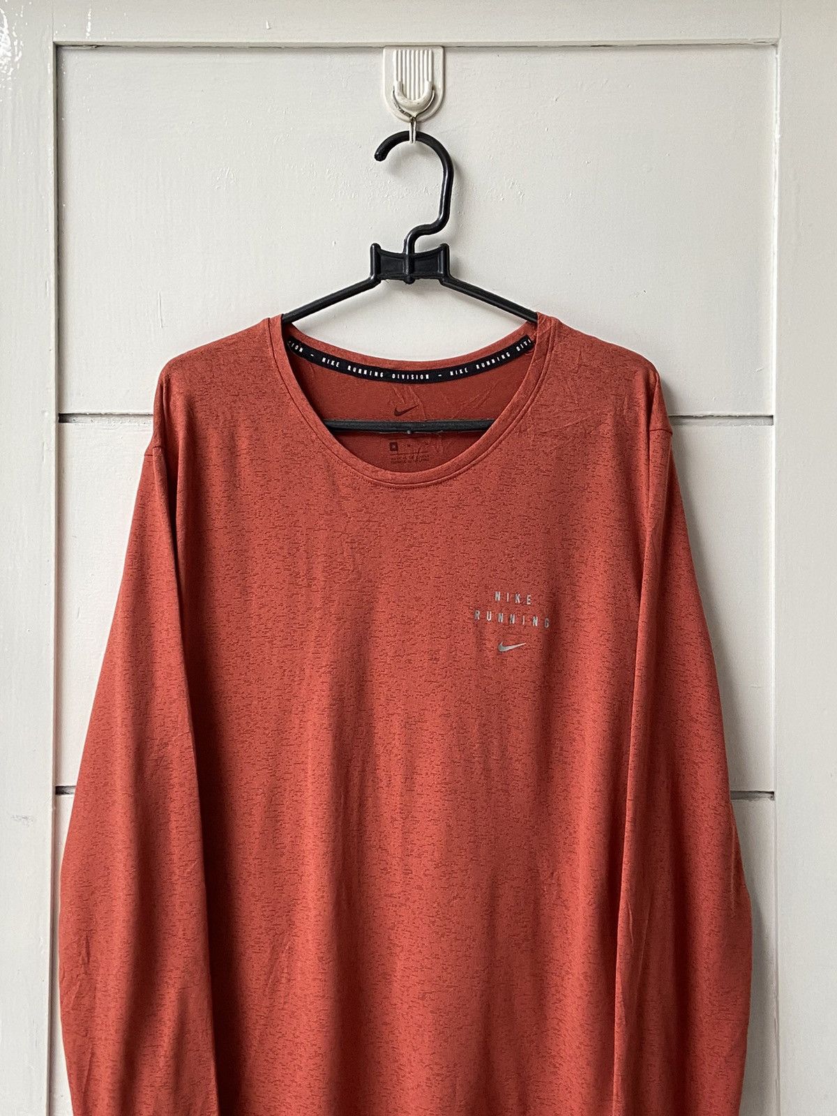 Nike NIKE DRI-FIT Long Sleeve T-shirt Size US S / EU 44-46 / 1 - 2 Thumbnail