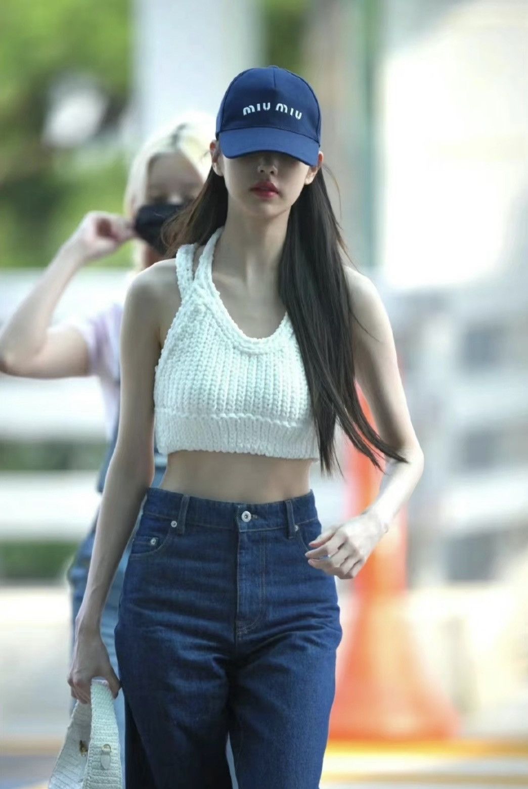 Jacquemus JACQUEMUS White 'La Maille Nuvola' Tank Top Size S / US 4 / IT 40 - 8 Thumbnail