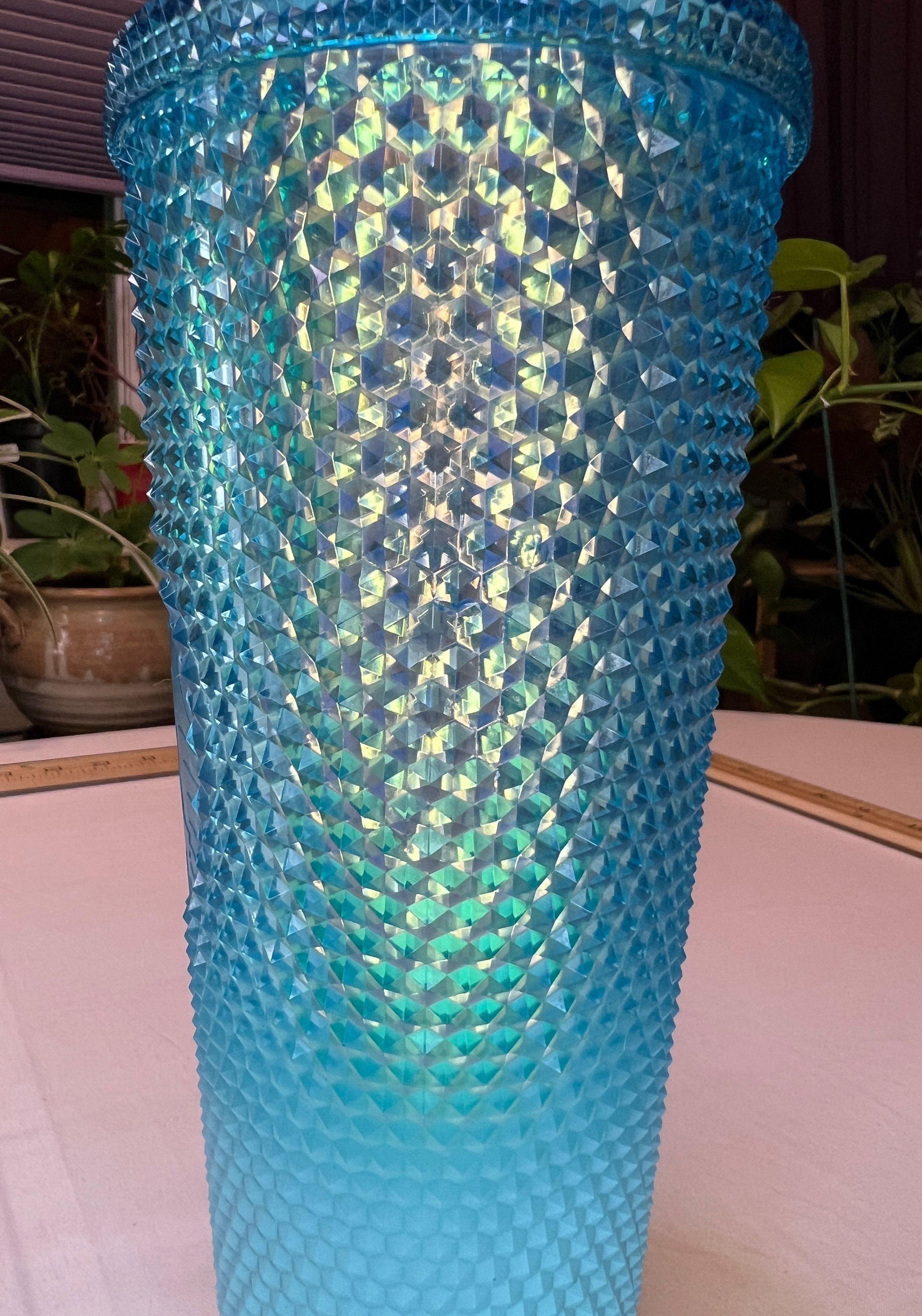 Designer Starbucks Coffee Black Sequin 24 oz Tumbler Venti w/ Straw Size ONE SIZE - 3 Thumbnail