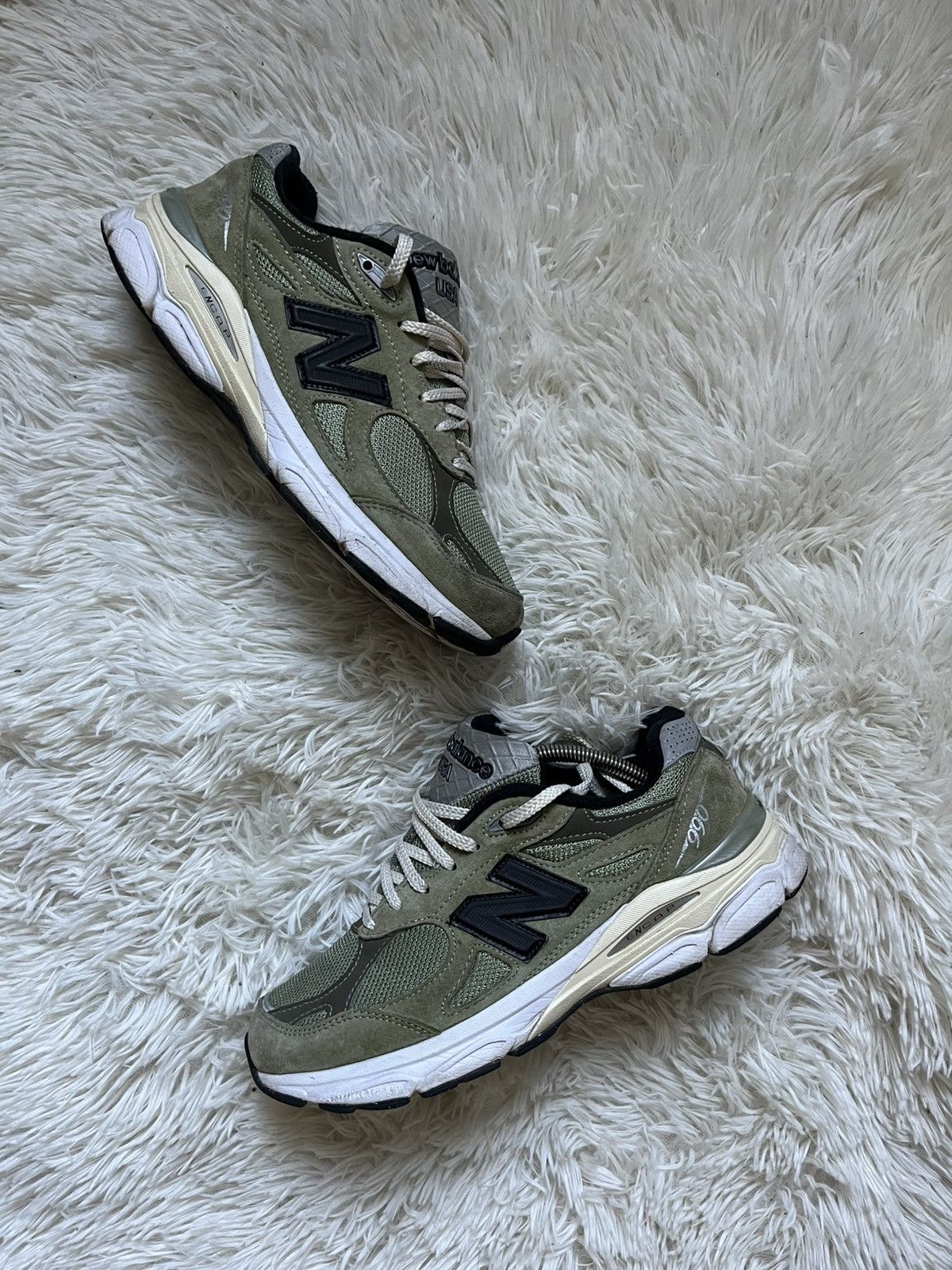 JJJJound × New Balance New Balance x JJJjound 990 v3 olive Size US 8 / EU 41 - 1 Thumbnail