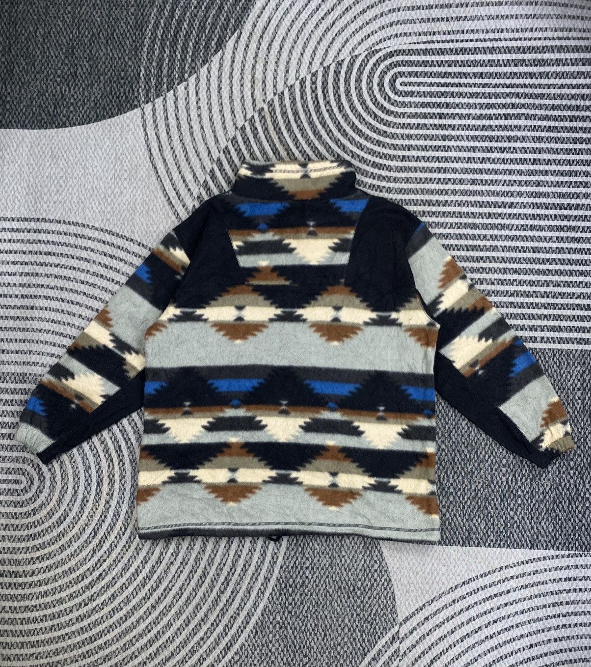 Japanese Brand Vintage Port Arthur Quarter Zip Aztex Print Fleece Shirt Size US L / EU 52-54 / 3 - 2 Thumbnail