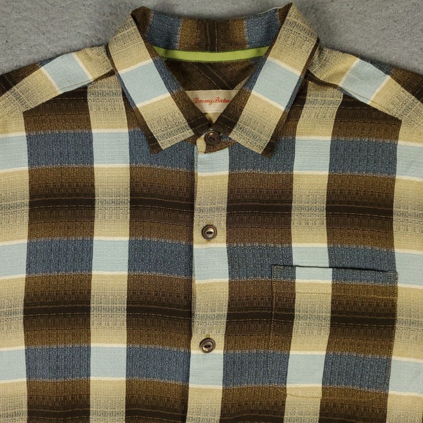 Tommy Bahama Tommy Bahama Shirt Mens Medium Brown Plaid Silk Hawaiian Button Up Short Sleeve Size US M / EU 48-50 / 2 - 2 Thumbnail