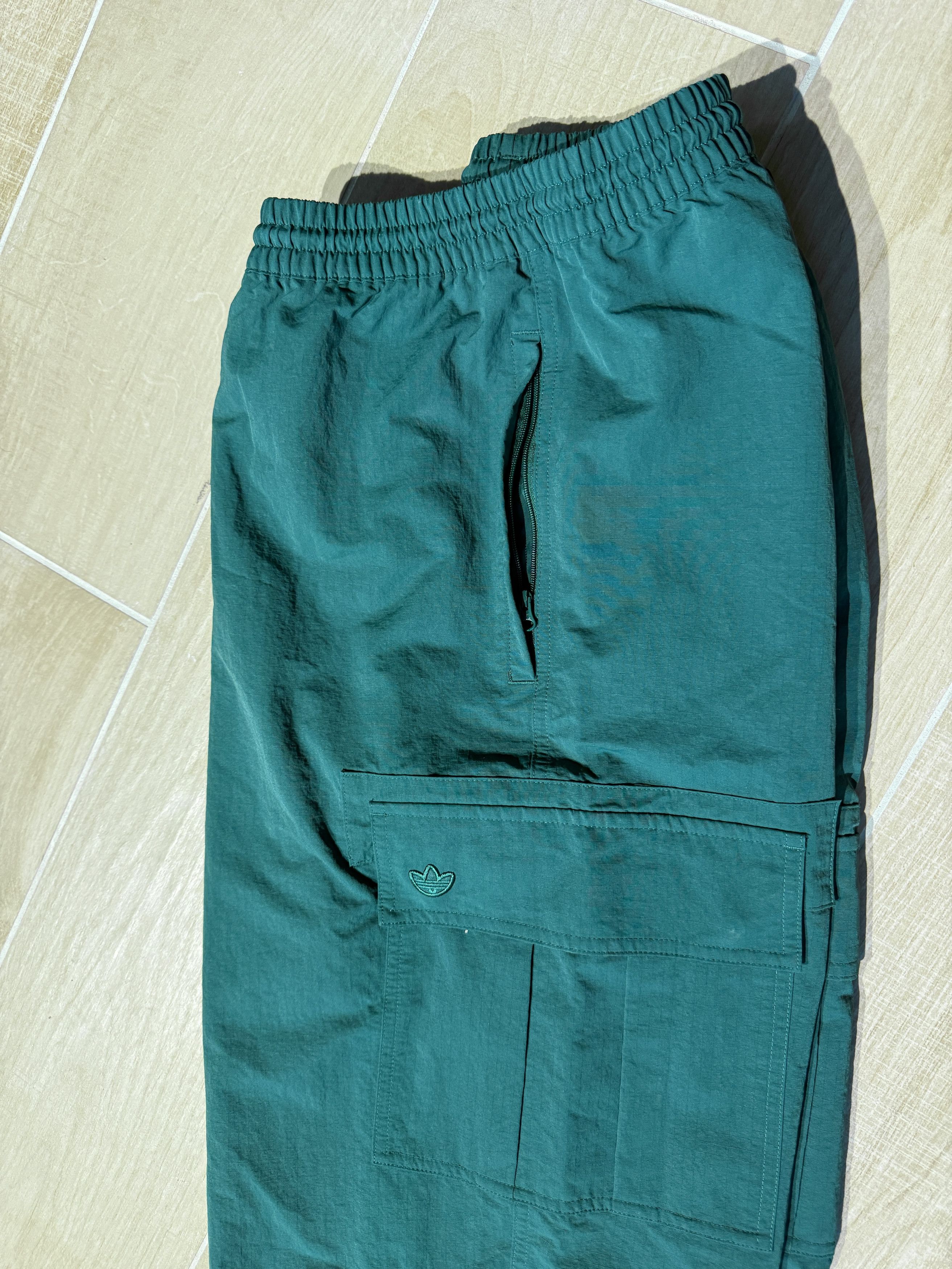 Adidas Adidas Men's Rip Stop Cargo Pants Green XL Size US 36 / EU 52 - 2 Thumbnail