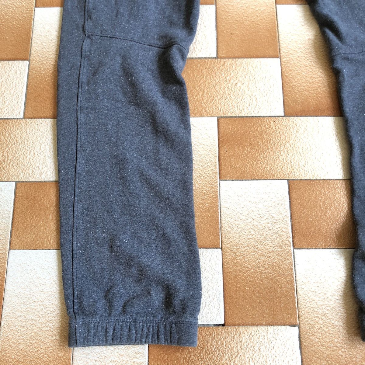 Stone Island autumn/winter 2016 STONE ISLAND distressed style sweatpant Size US 36 / EU 52 - 15 Thumbnail