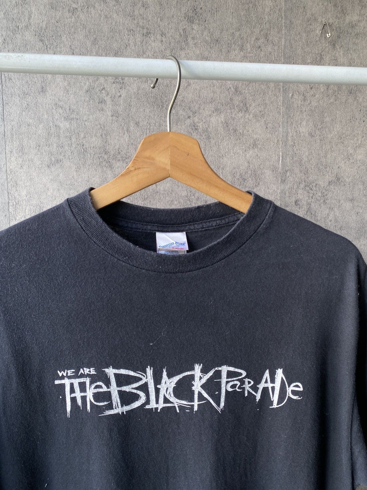 Band Tees × My Chemical Romance × Vintage 2000s The Black Parade My Chemical Romance T Shirt Size US M / EU 48-50 / 2 - 3 Thumbnail