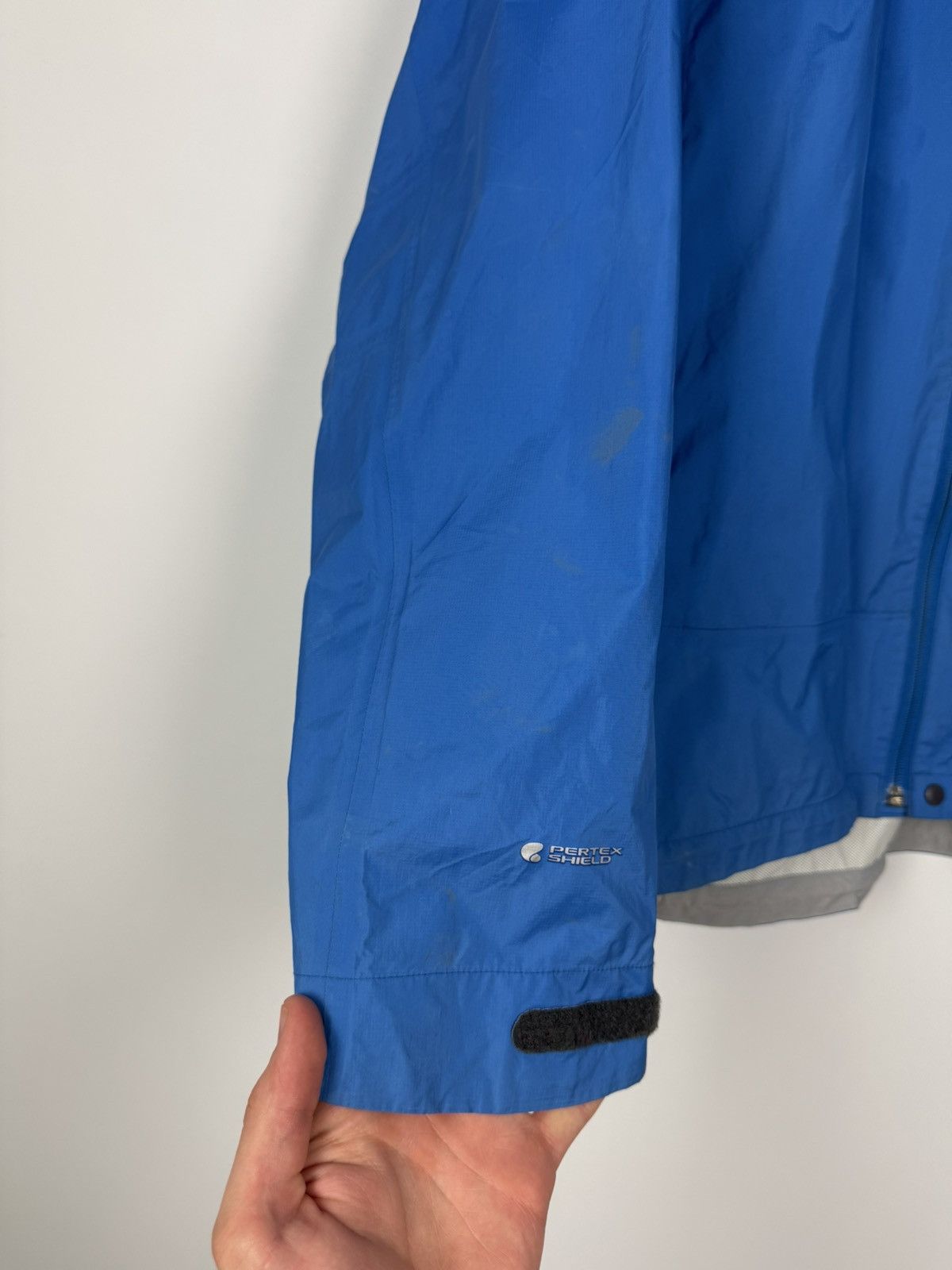 Montane Distressed Montane Pertex Shield Rain Jacket Size US XL / EU 56 / 4 - 10 Thumbnail