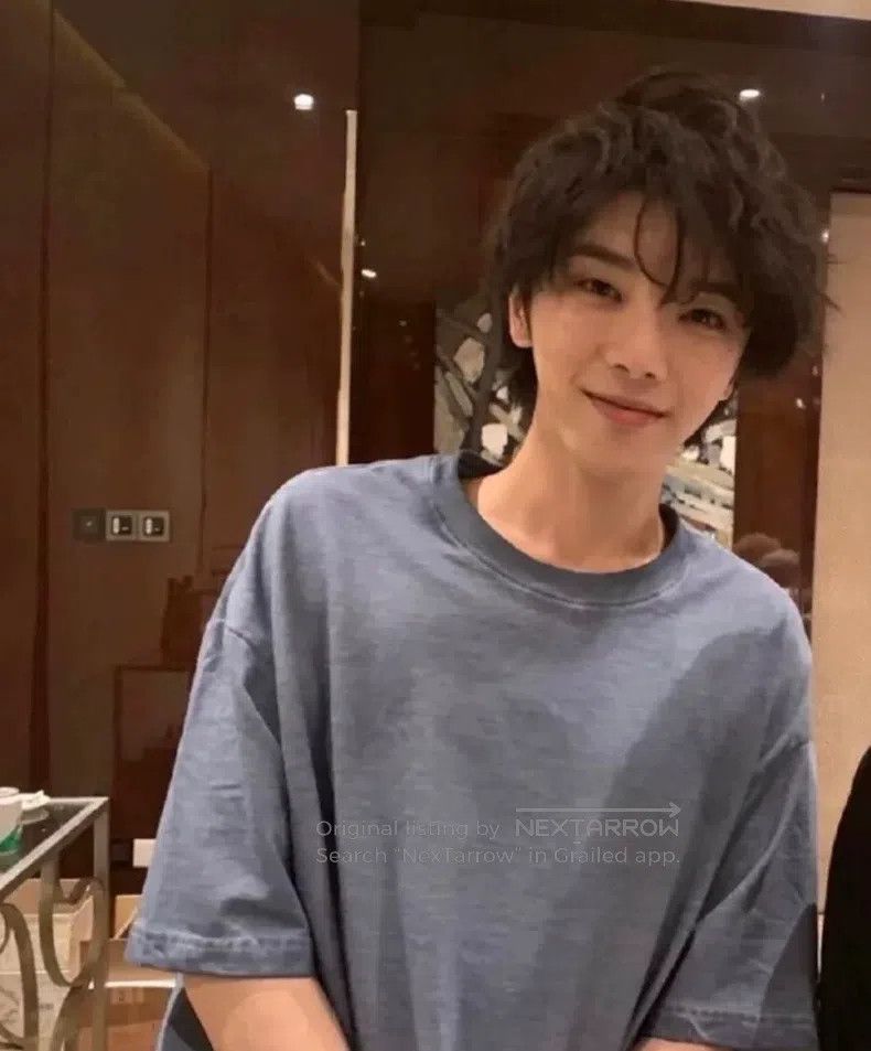 Balenciaga Balenciaga Short sleeve Size US XS / EU 42 / 0 - 6 Thumbnail
