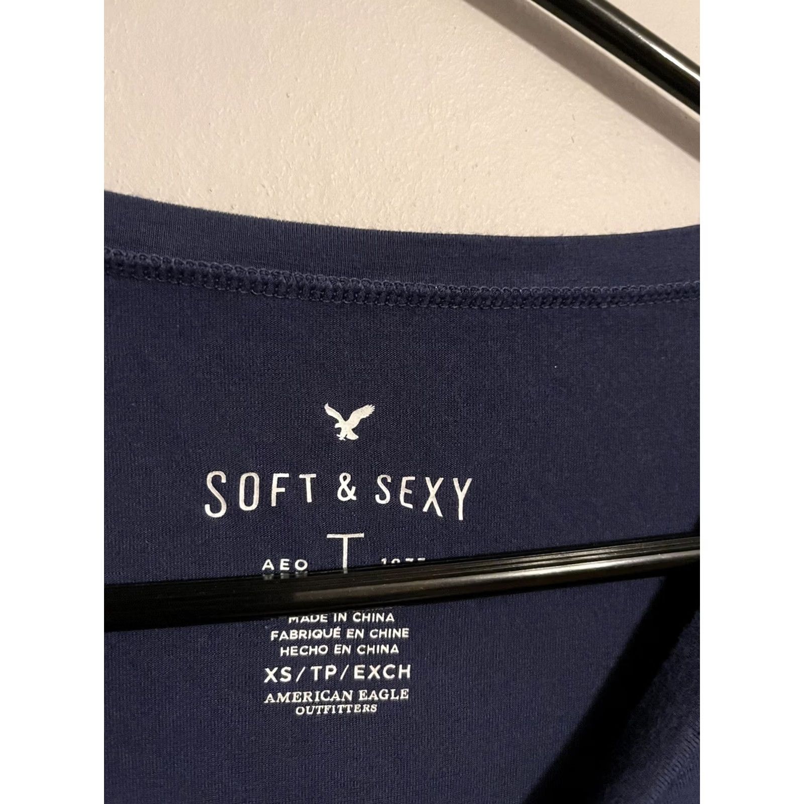 American Eagle Outfitters American Eagle AEO Soft & Sexy Wish You Were Here Pocket T-Shirt Blue Women's XS Size XS / US 0-2 / IT 36-38 - 3 Thumbnail
