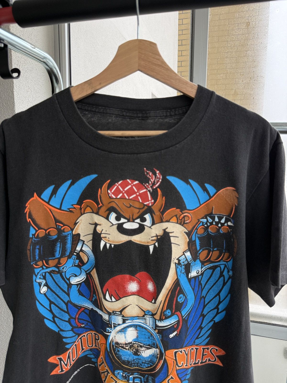 Warner Bros Warner Bros Vintage 1990 Design Taz's Devils Taz Motorcycle Size US M / EU 48-50 / 2 - 2 Thumbnail