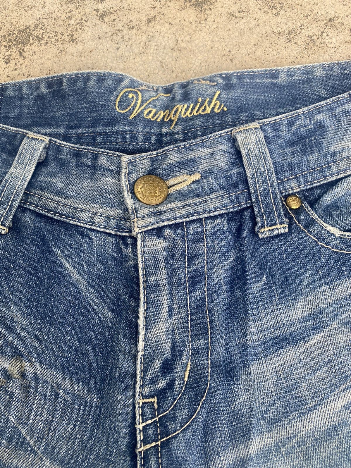If Six Was Nine × Japanese Brand × Vanquish Flare Jeans Vanquish Faded Distressed Size US 33 - 11 Thumbnail