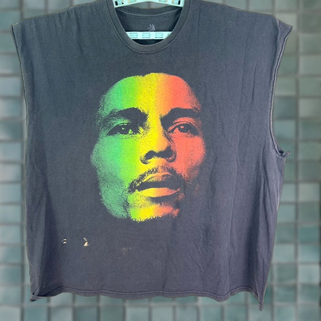 Vintage VINTAGE Bob Marley T-Shirt Men 4XL Graphic Print Sleeveless Black Music 2000s Size US XXL / EU 58 / 5 - 1 Thumbnail