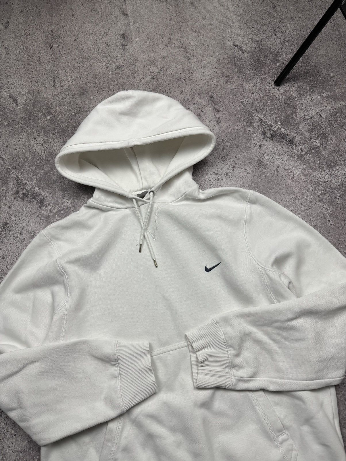 Nike Y2k Rare Vintage Nike Hoodie Boxy Swoosh Big Logo Japanesse Size US M / EU 48-50 / 2 - 3 Thumbnail