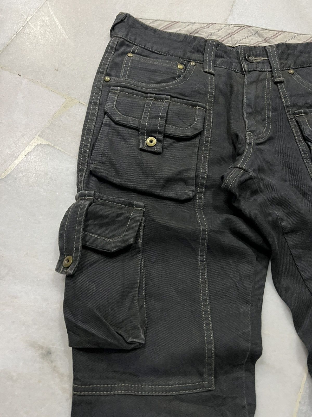 If Six Was Nine × Tornado Mart TORNADO MART MULTIPOCKET CARGO FLARE PANTS Size US 28 / EU 44 - 5 Thumbnail