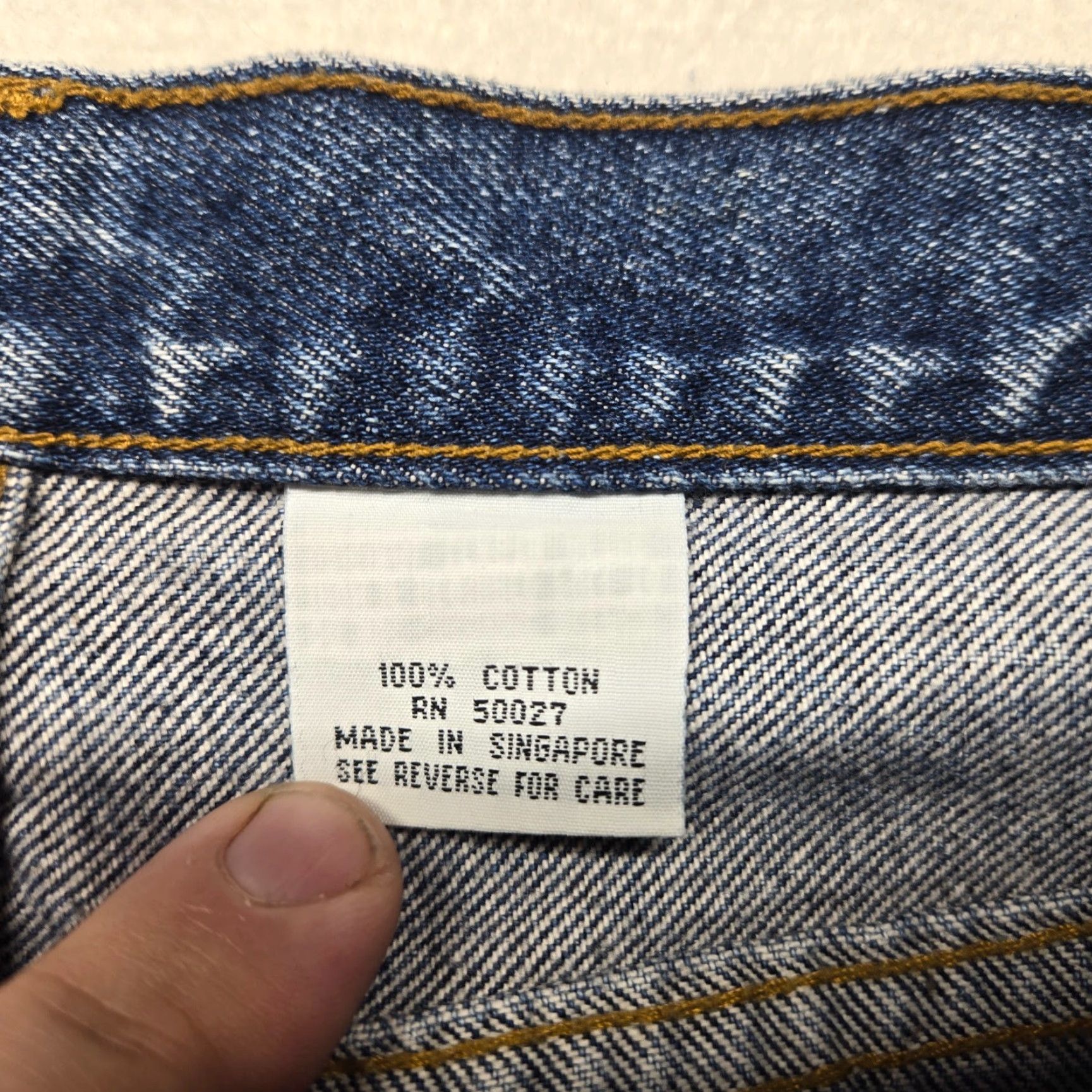 Bill Blass VINTAGE Bill Blass Jeans Women's Size 12 Blue Denim 100% Cotton Relaxed Straight Easy Fit Pants 5-Pocket Denim Jeans Blue Men? Size 34" / US 12 / IT 48 - 4 Thumbnail