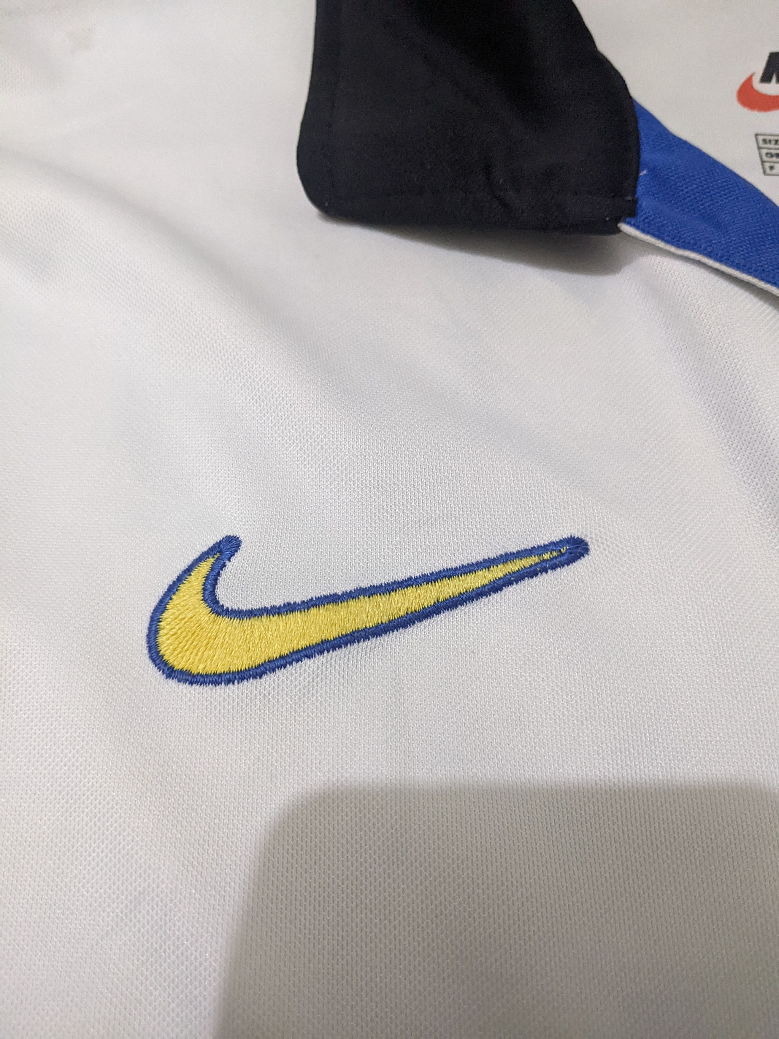 Nike Jersey inter Milan away 1998 Ronaldo football shirt Size US L / EU 52-54 / 3 - 6 Thumbnail