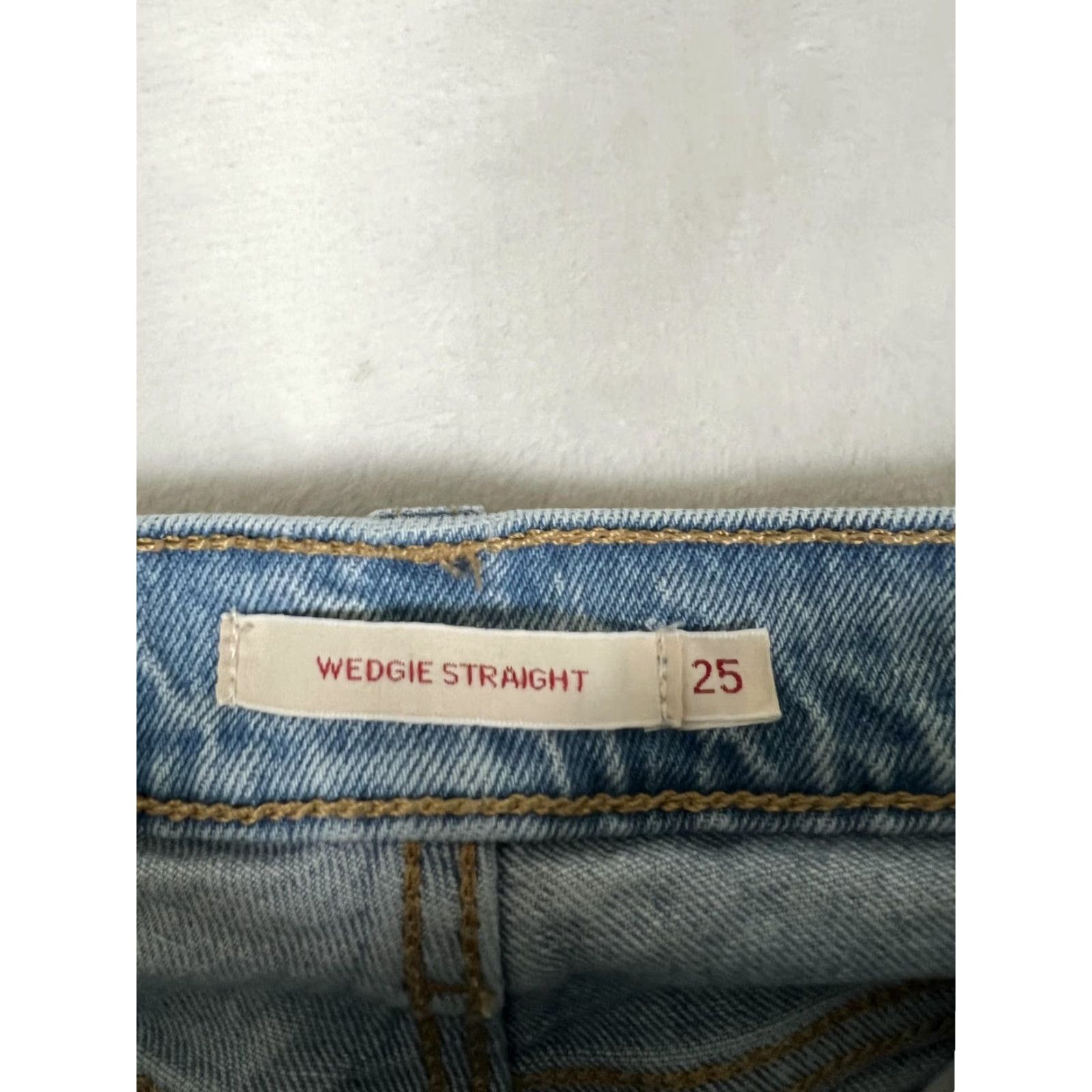 Levi's Levi's Wedgie Straight Crop Jeans Women's 25 Blue High Rise Distressed Denim Slim Pockets 5-Pocket Design Vintage No Size 42" / US 20 - 5 Thumbnail