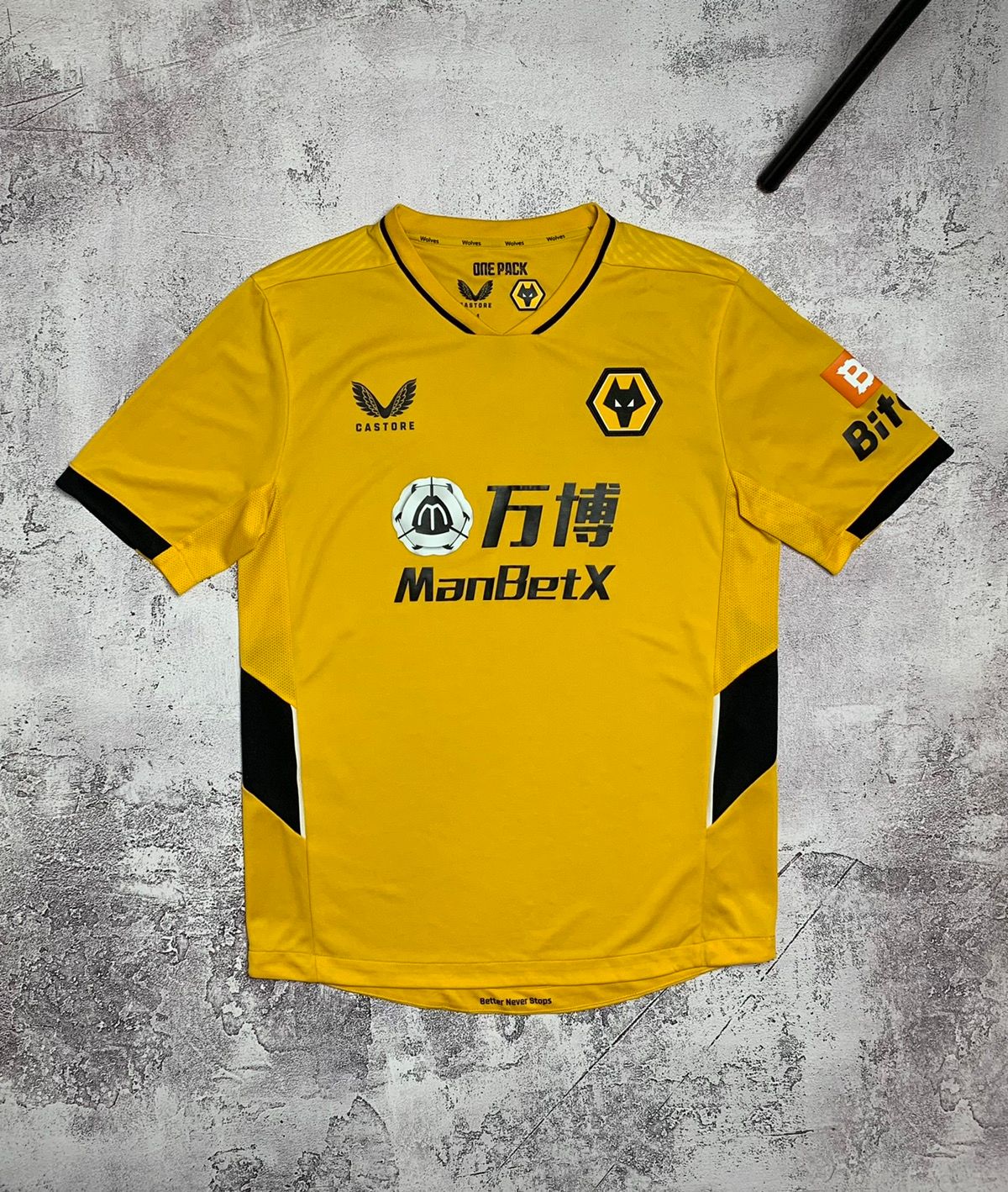 Pre-owned Jersey X Soccer Jersey Wolverhampton Wanderers Wolves Castore Football Jersey In Yellow