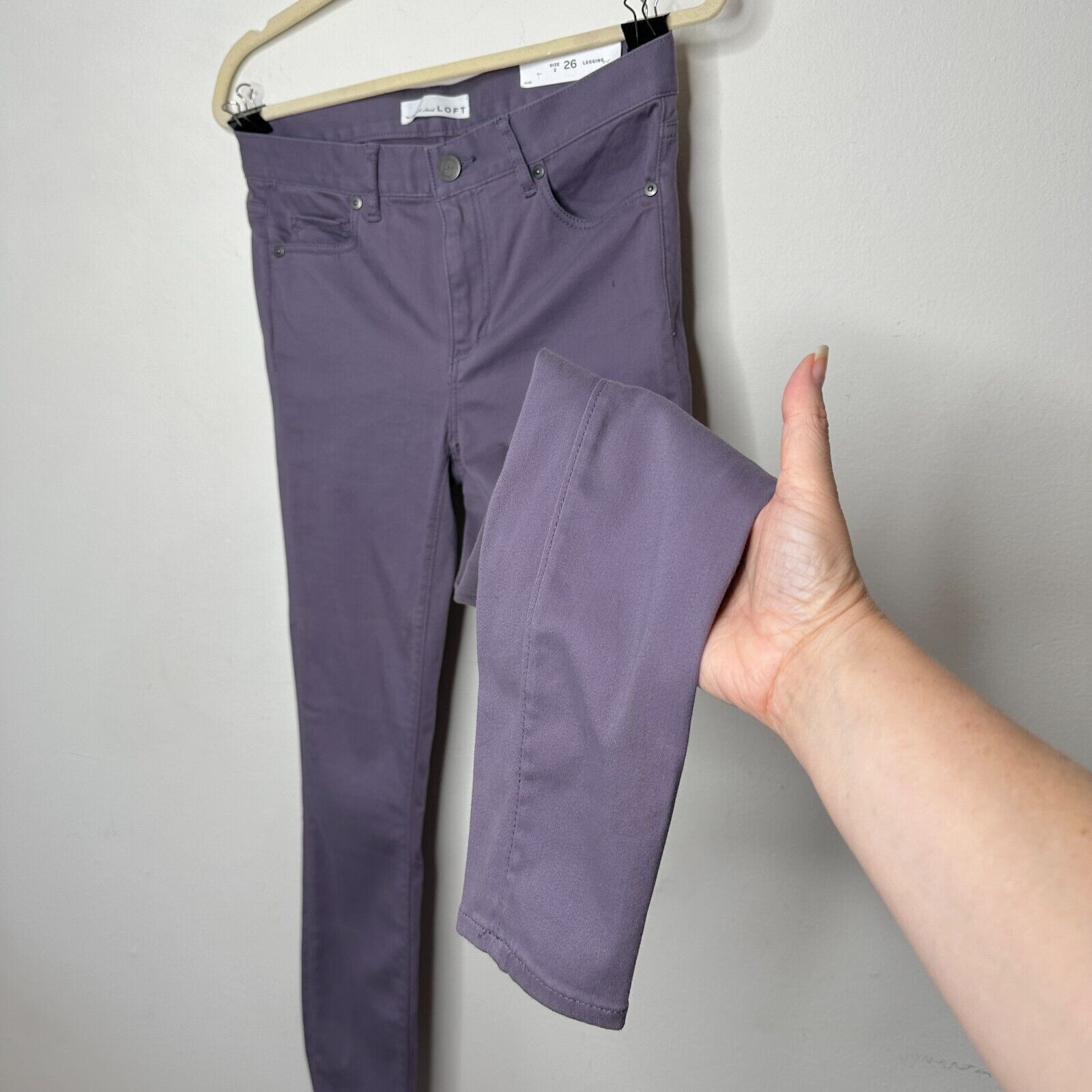 Loft NWT Loft Lilac Jeggings Mid-Rise Stretch Skinny Jeans 2 / 26 Size 30" / US 8 / IT 44 - 1 Thumbnail