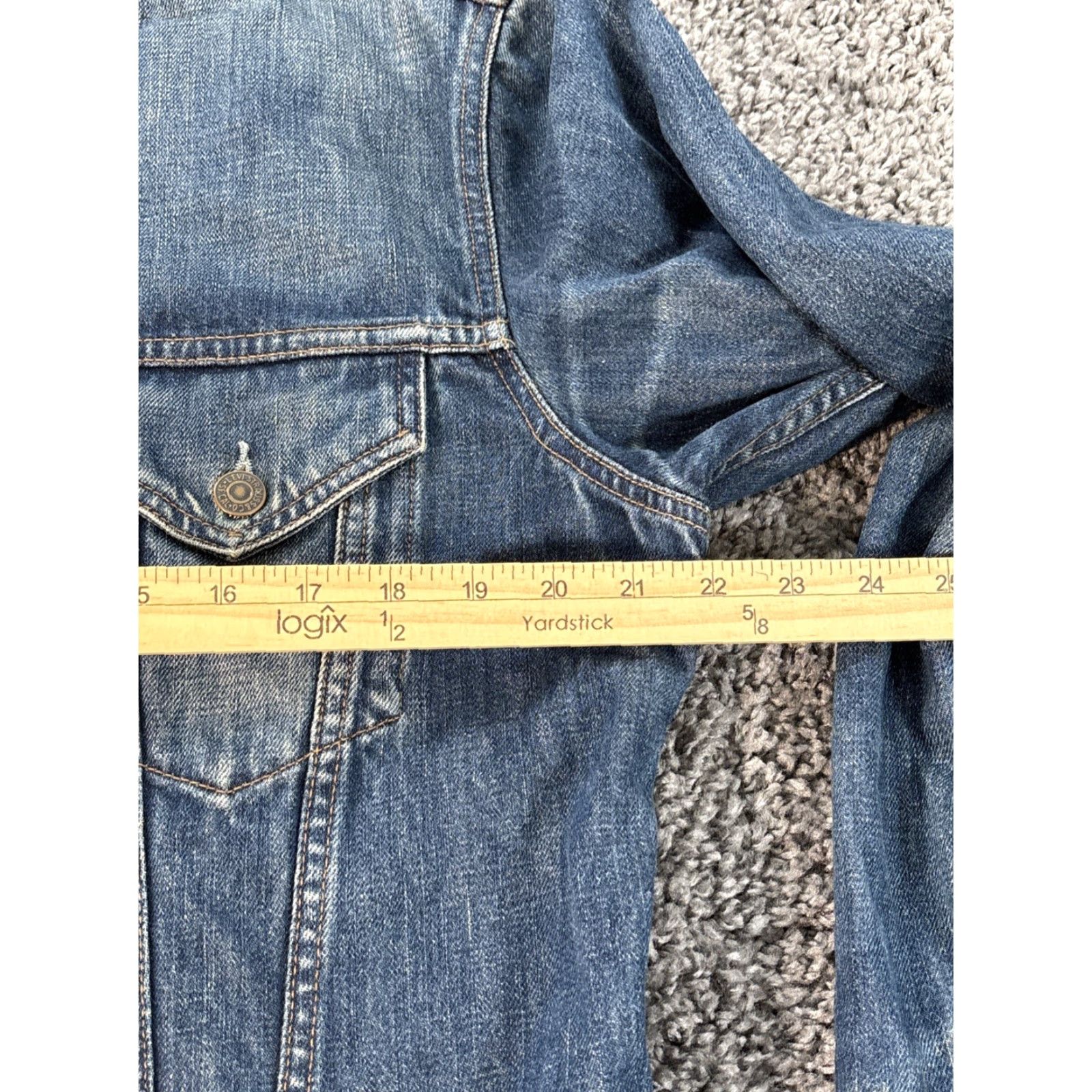 Levi's VINTAGE Levi’s Denim Jacket Mens XL 70500 04 Jean Trucker Distressed Whiskered Denim Jacket Blue Slim Regular Men Leather? (Note: placeholder) Size US 36 / EU 52 - 3 Thumbnail
