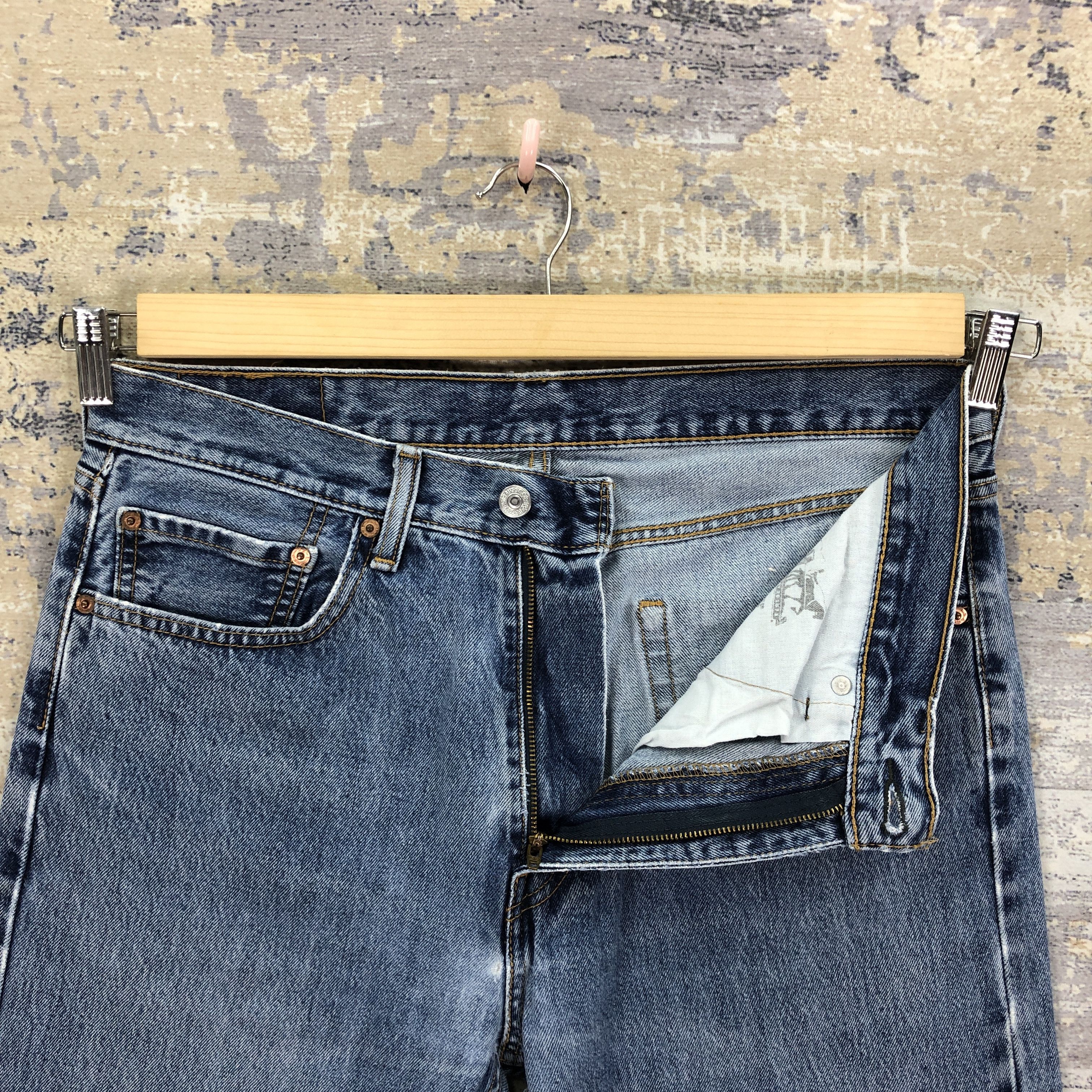 Levi's Vintage Levis 505 Jeans Ripped Levi's Stonewash Faded Denim Size US 34 / EU 50 - 5 Thumbnail