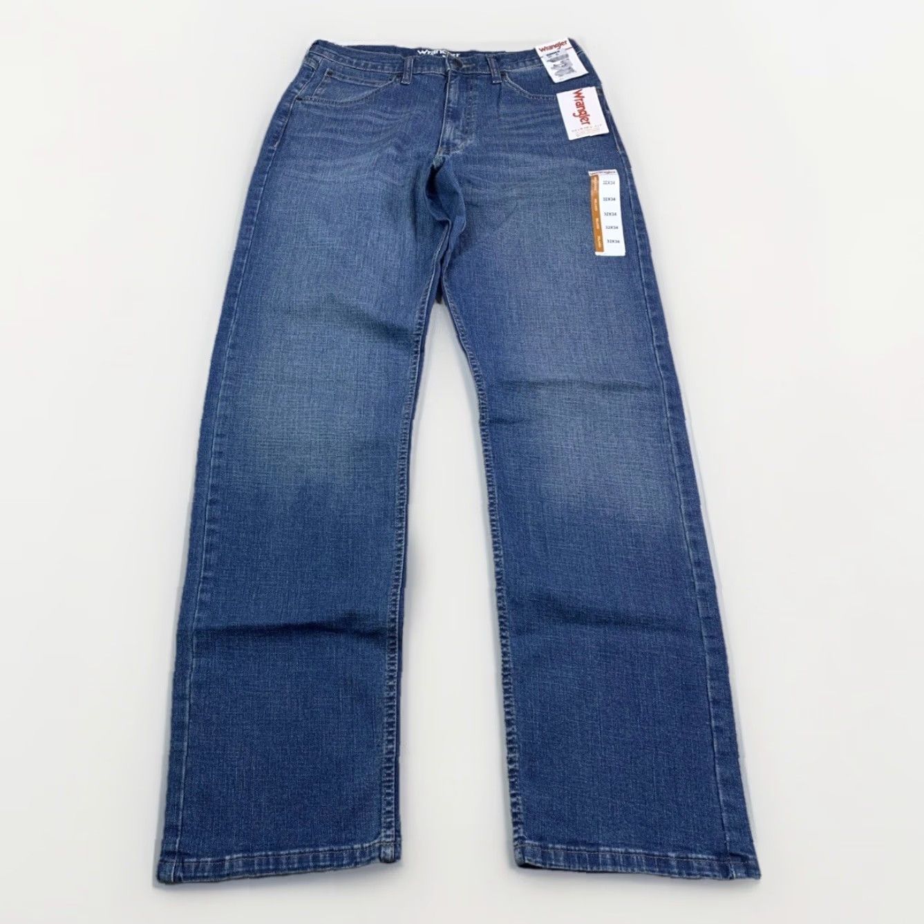 Wrangler Wrangler Jeans Straight Relaxed Fit Men Blue Denim 32x34 NWT Waist 32 Inseam 34 Casual Stretch Pockets Zip Medium Wash NWT Size US 32 / EU 48 - 2 Thumbnail