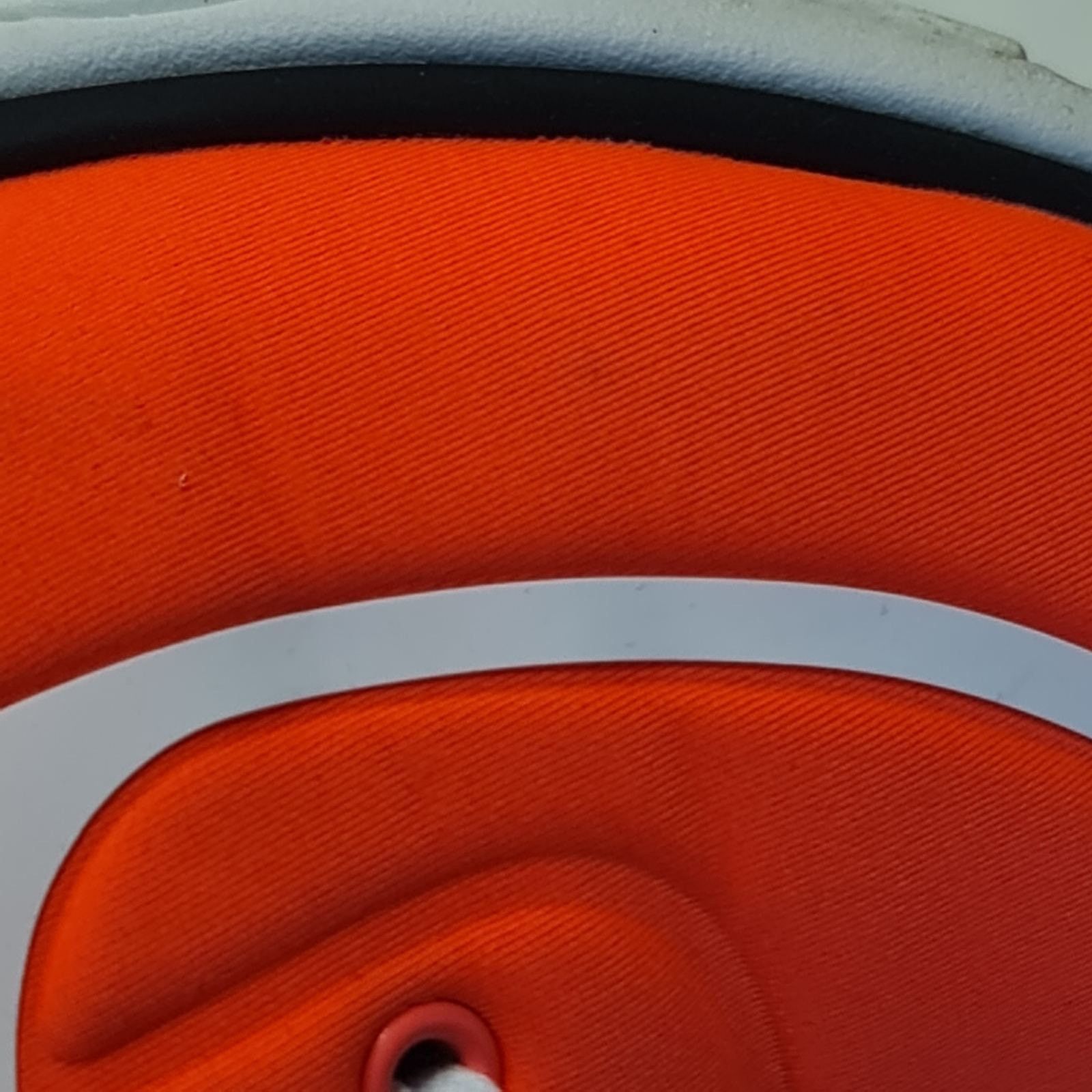 Chanel Chanel Orange Neon Athletic Sneakers Sz 39.5 Size US 8.5 / IT 38.5 - 14 Thumbnail